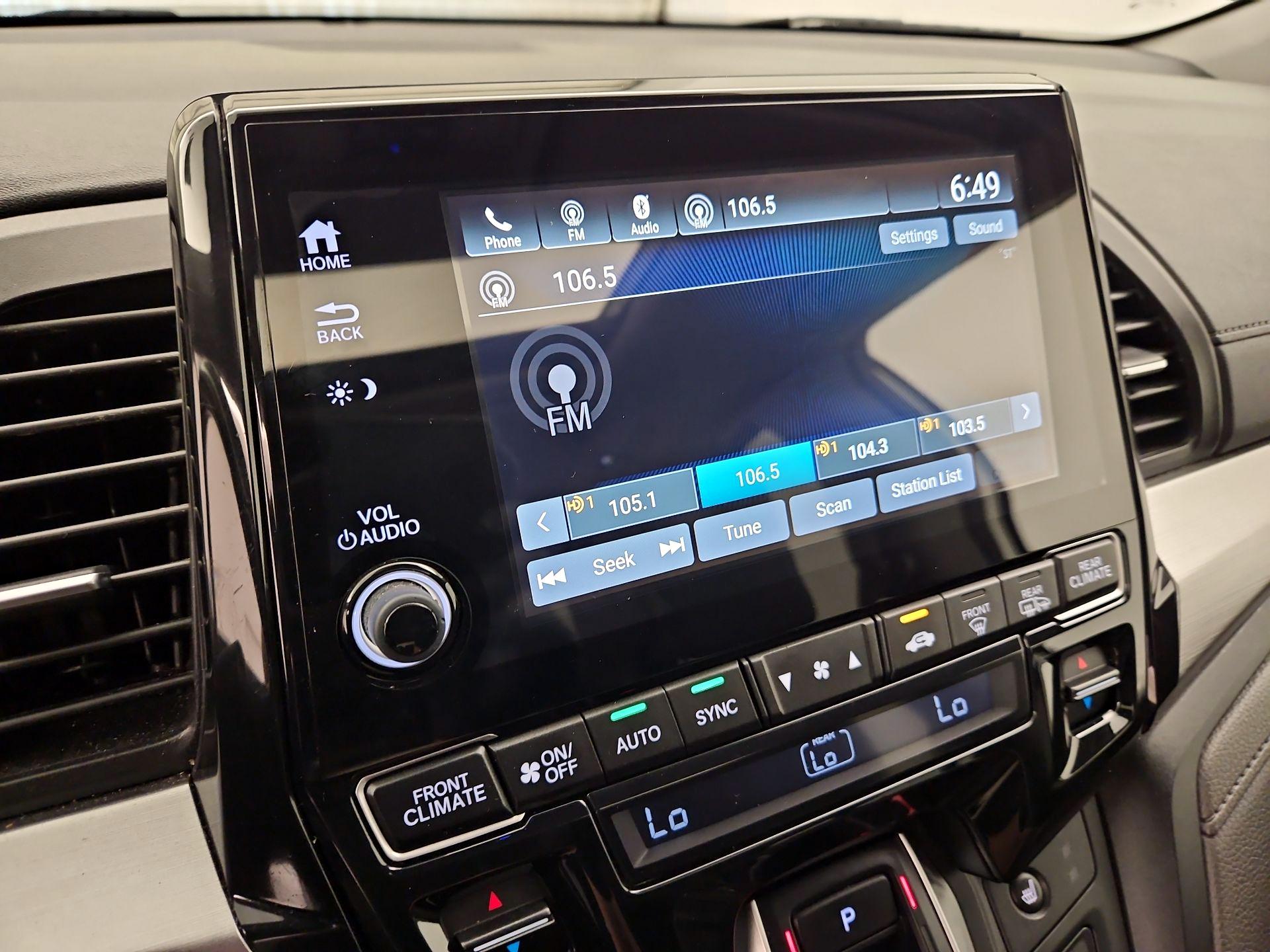 Thumbnail: 2019 Honda Odyssey - 15