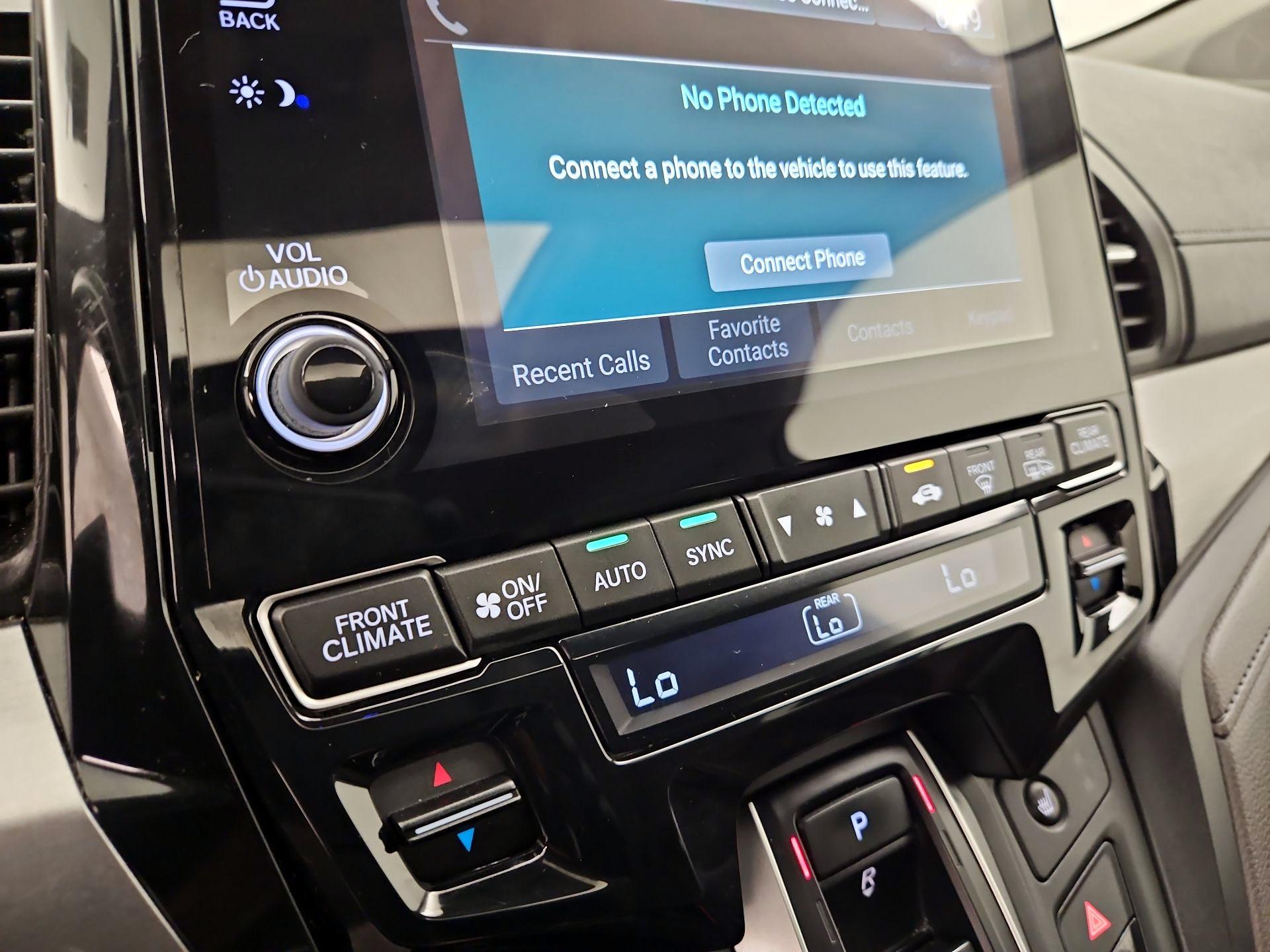 Thumbnail: 2019 Honda Odyssey - 16