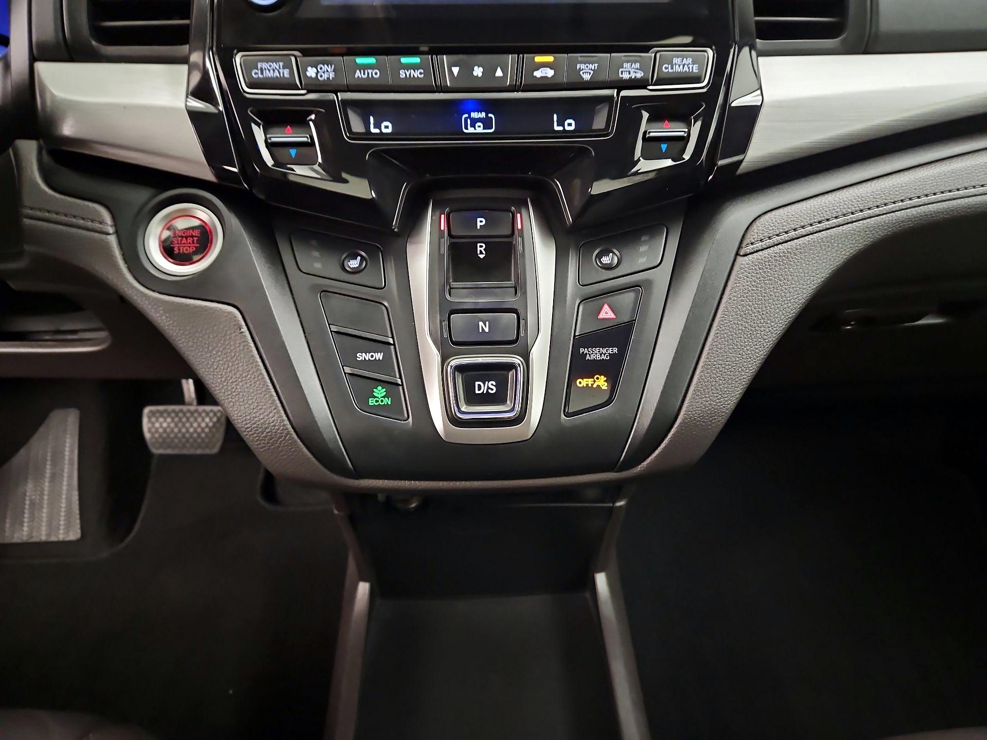 Thumbnail: 2019 Honda Odyssey - 17