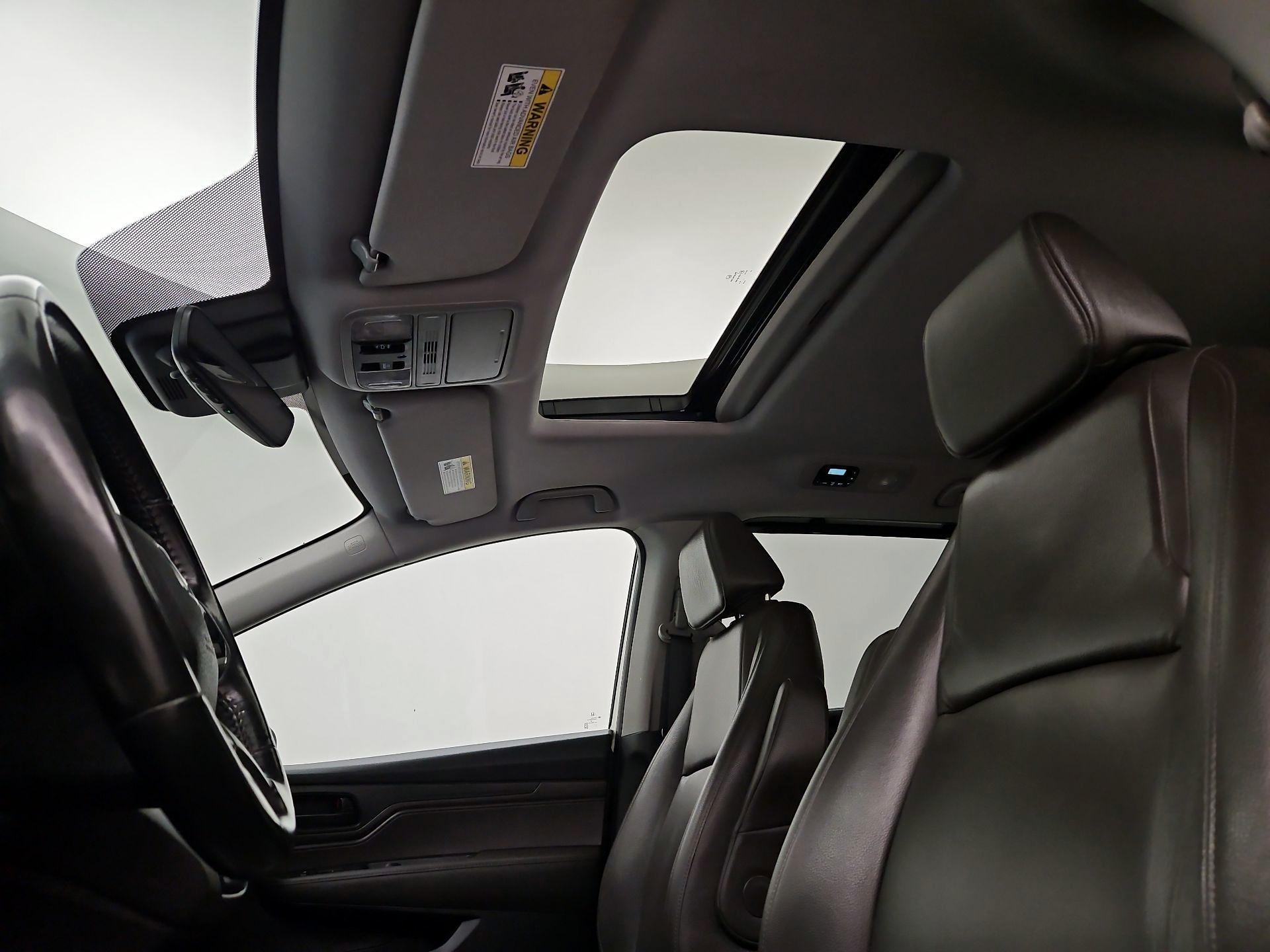 Thumbnail: 2019 Honda Odyssey - 19