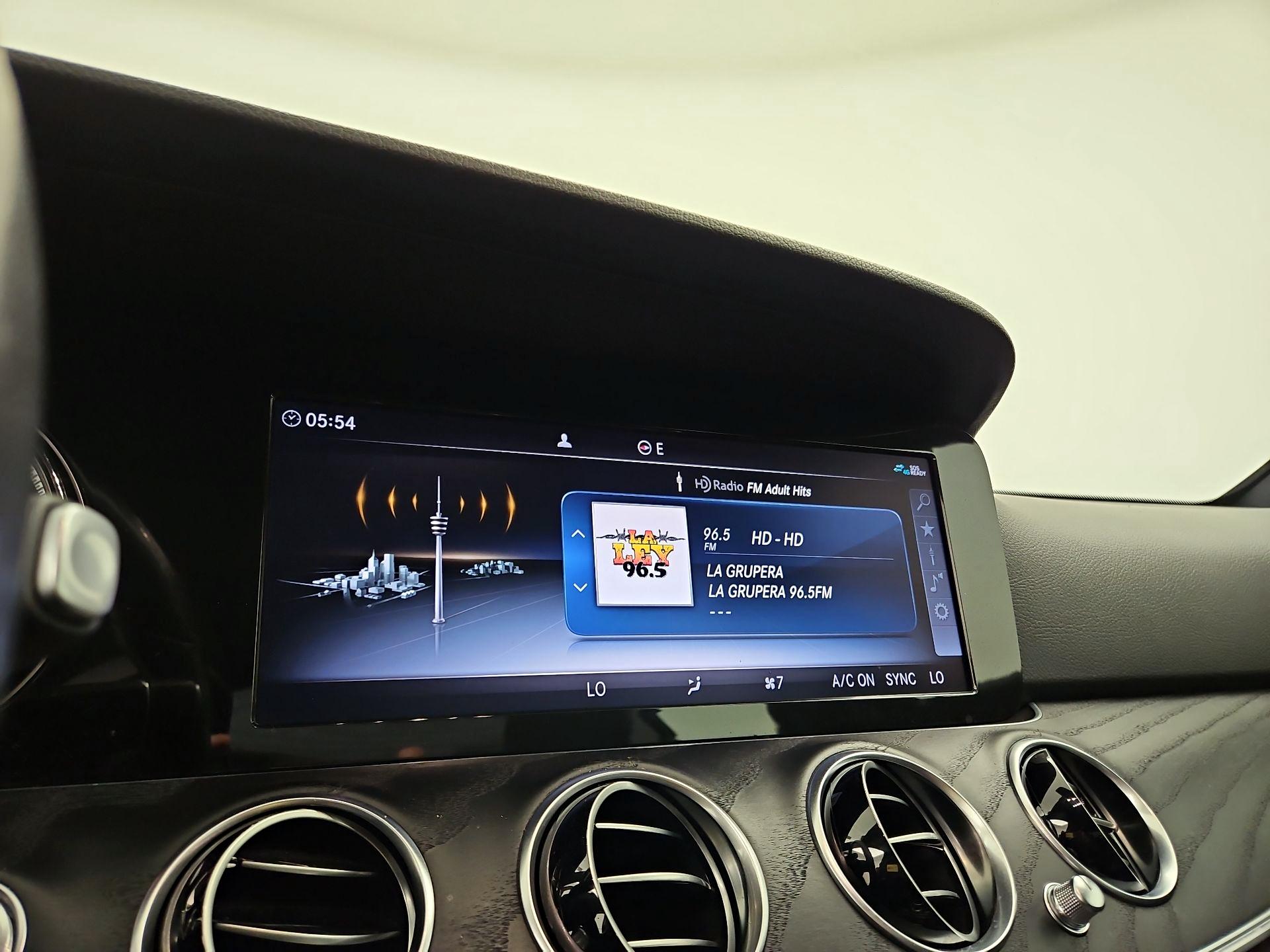 Thumbnail: 2019 Mercedes-Benz E-Class - 13