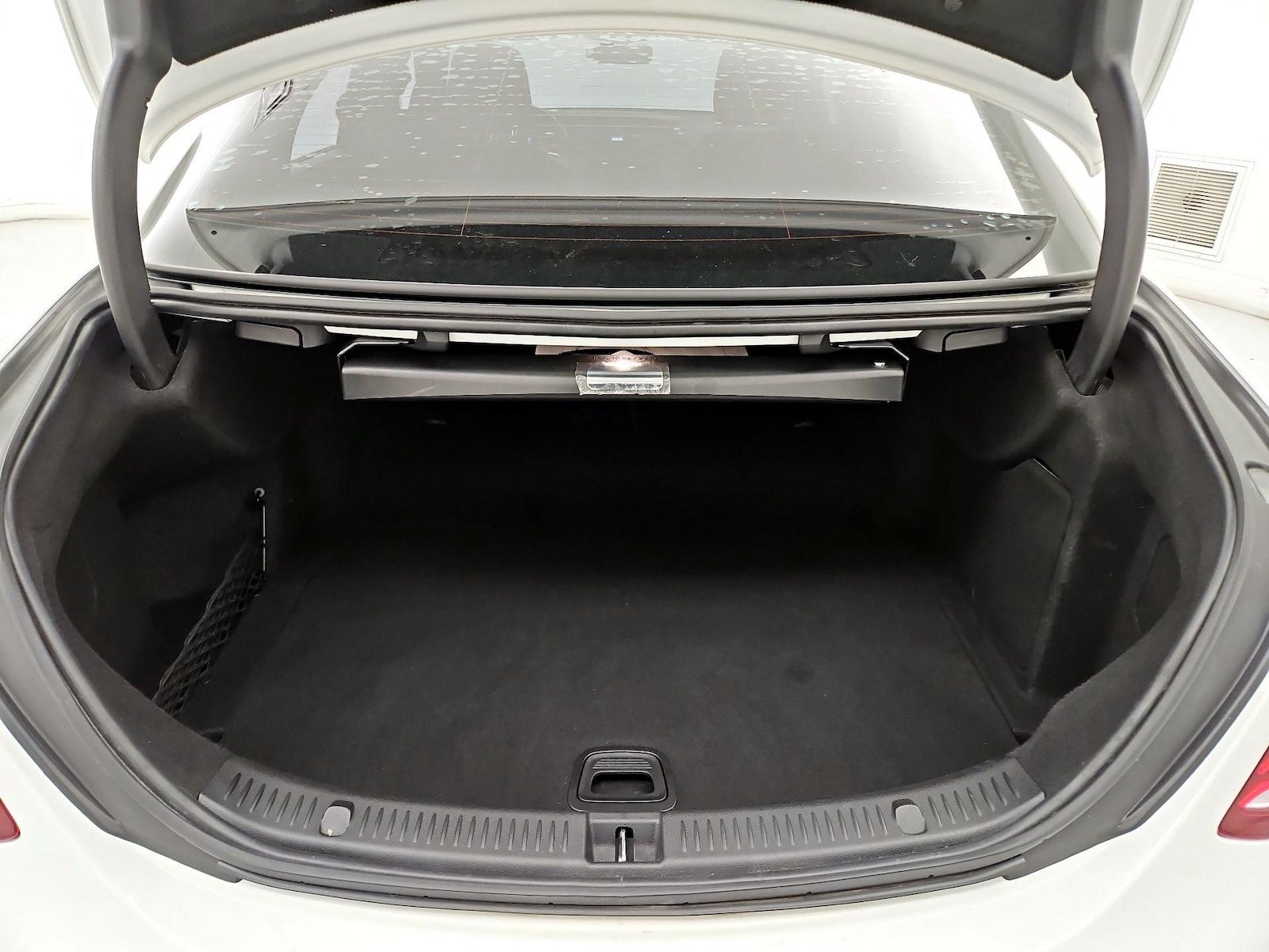 2019 Mercedes-Benz E-Class E300 - Photo 18
