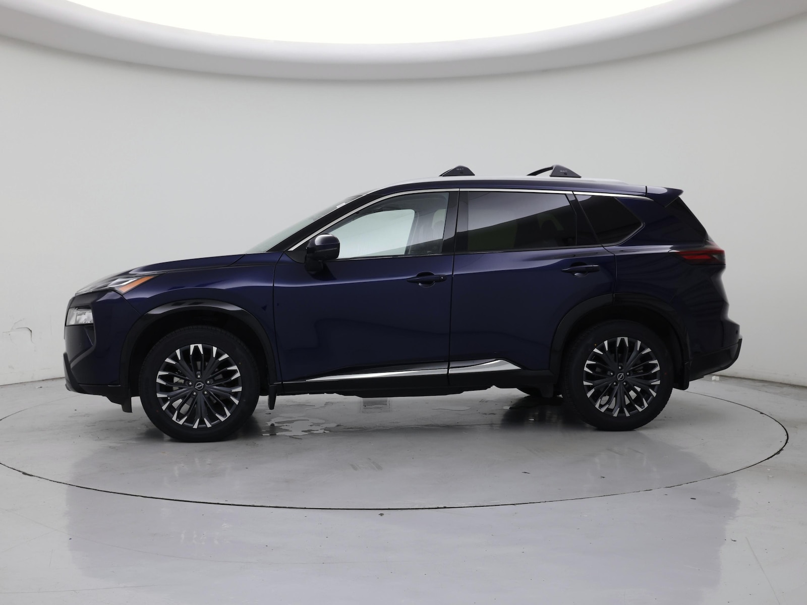 2025 Nissan Rogue Platinum, photo 4