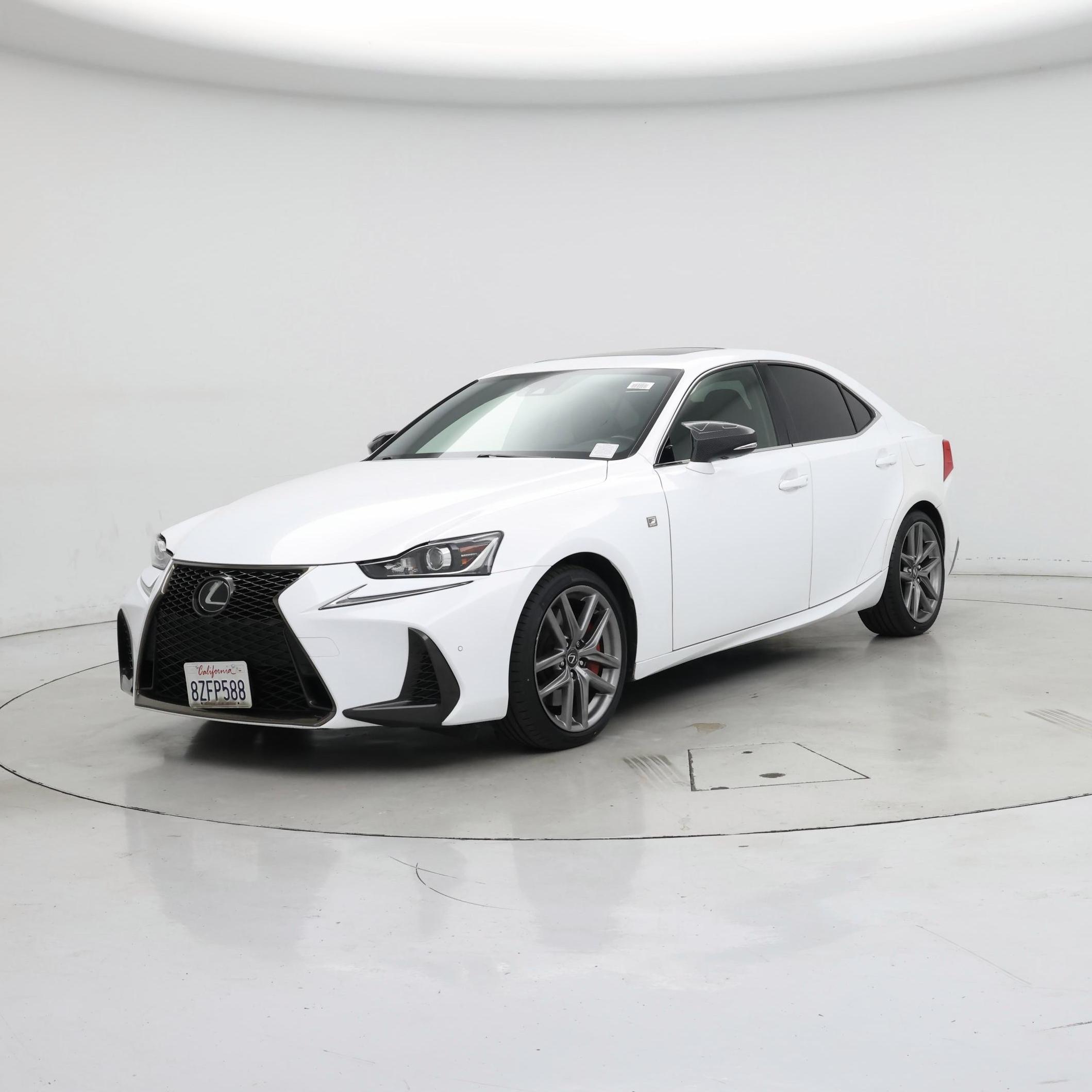 Thumbnail: 2018 Lexus IS - 4