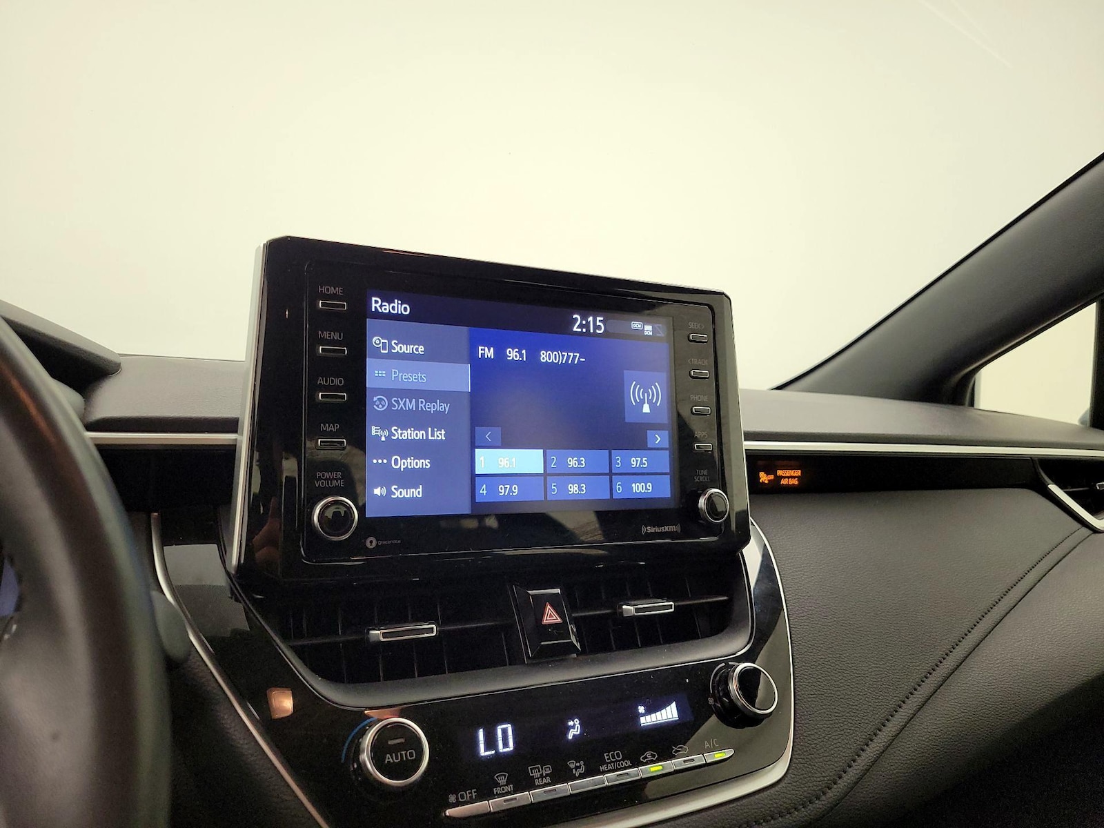2021 Toyota Corolla SE - Photo 14