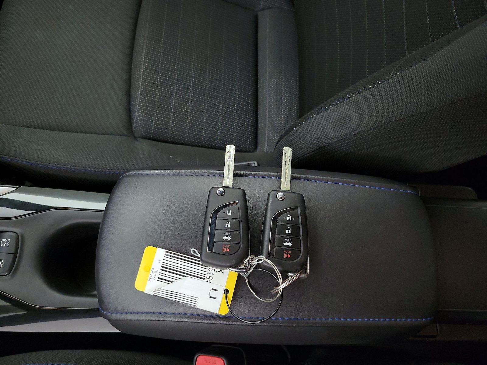 2021 Toyota Corolla SE - Photo 21
