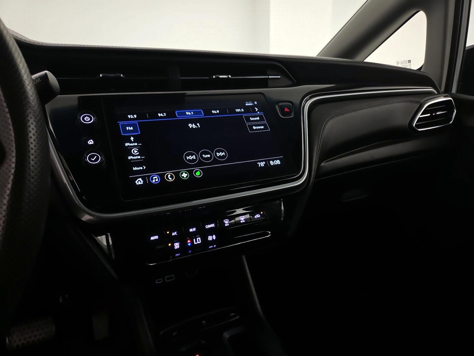 2023 Chevrolet Bolt EV LT - Photo 16