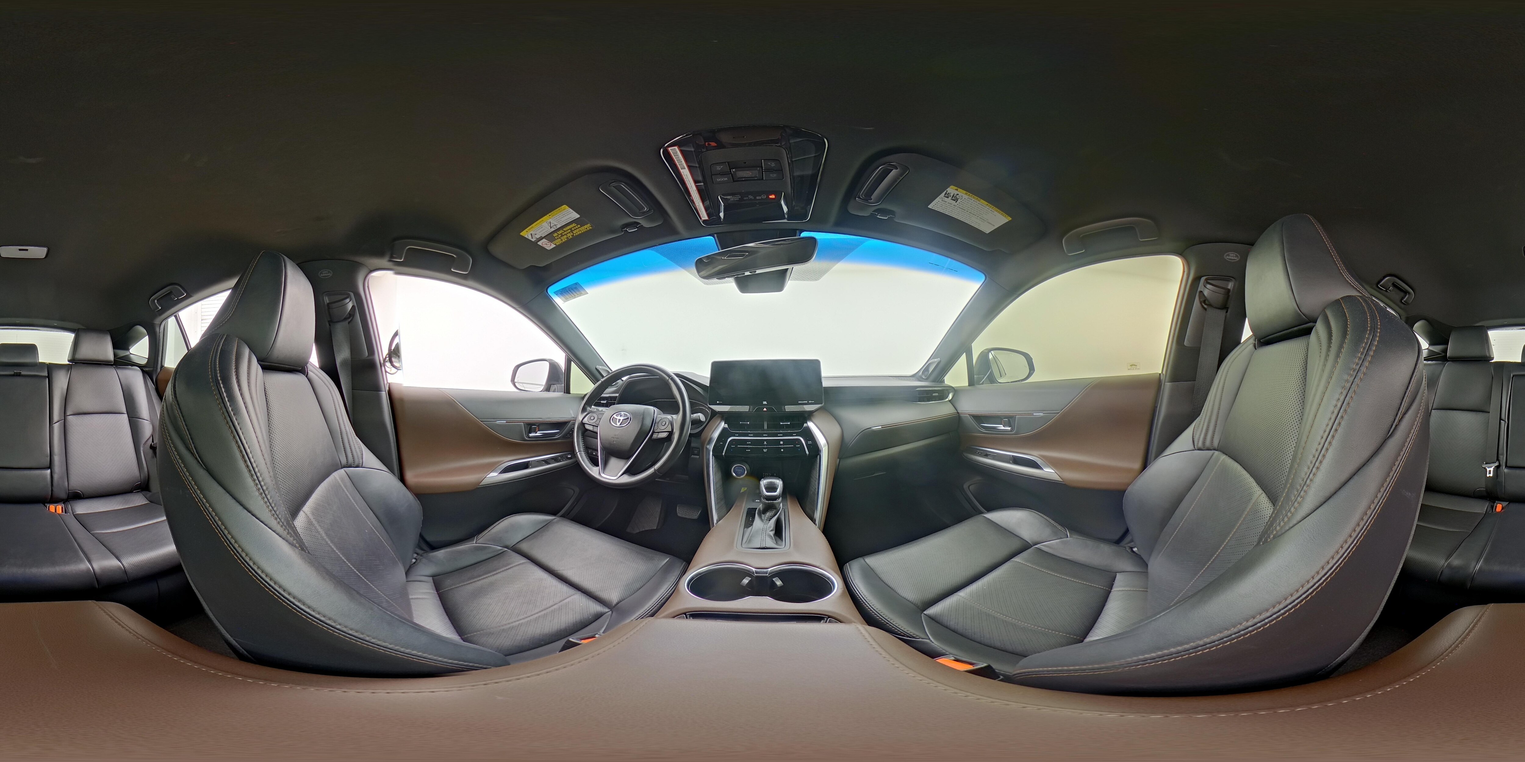 2021 Toyota Venza XLE - Photo 25