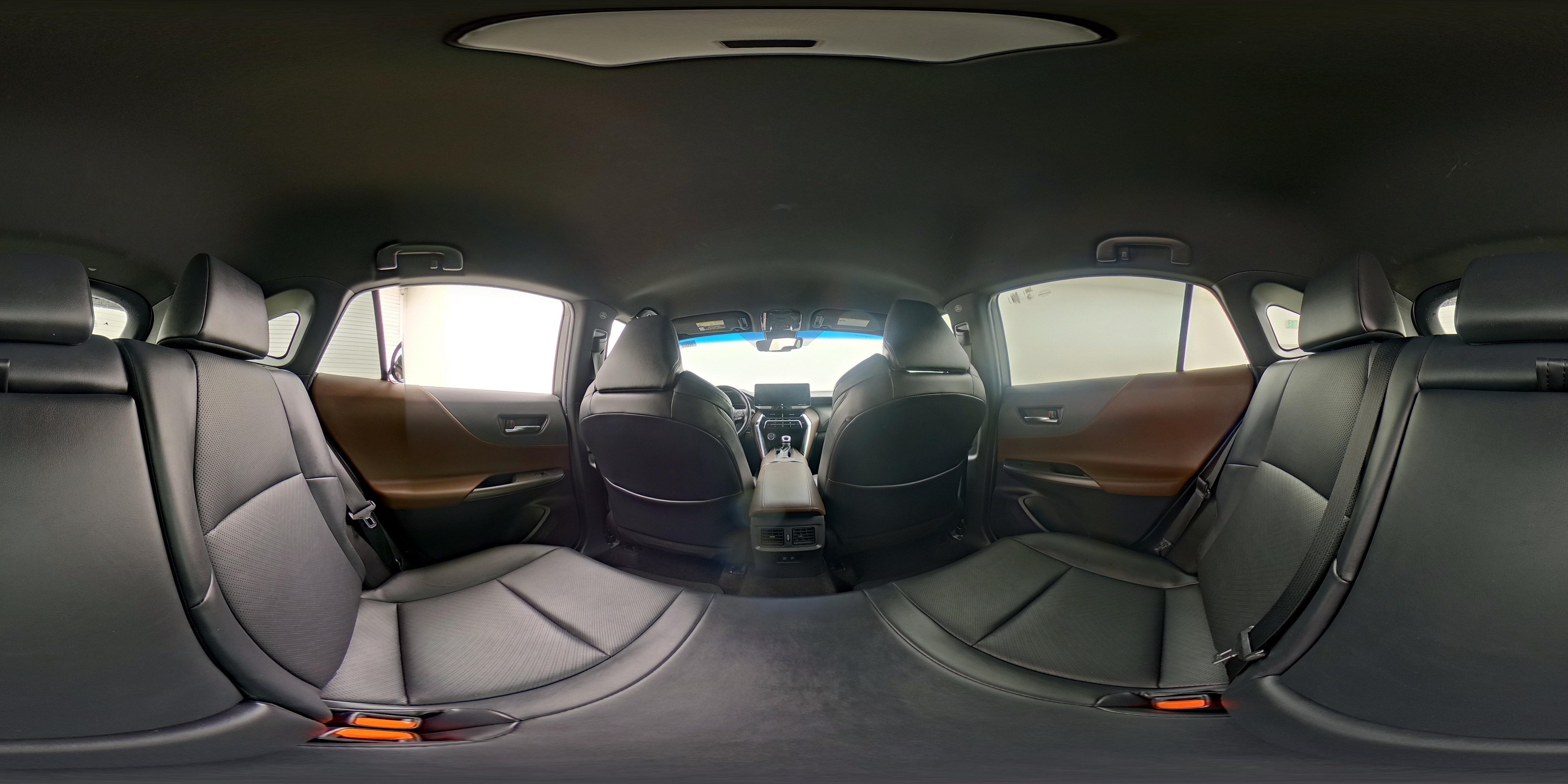 2021 Toyota Venza XLE - Photo 26