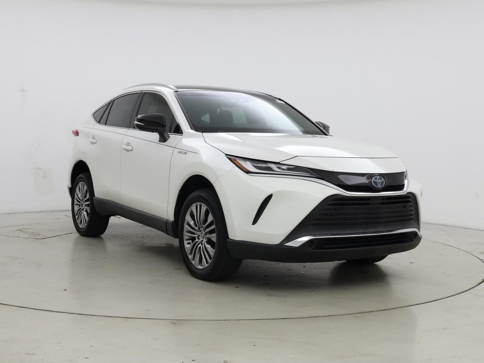 2021 Toyota Venza XLE - Photo 2