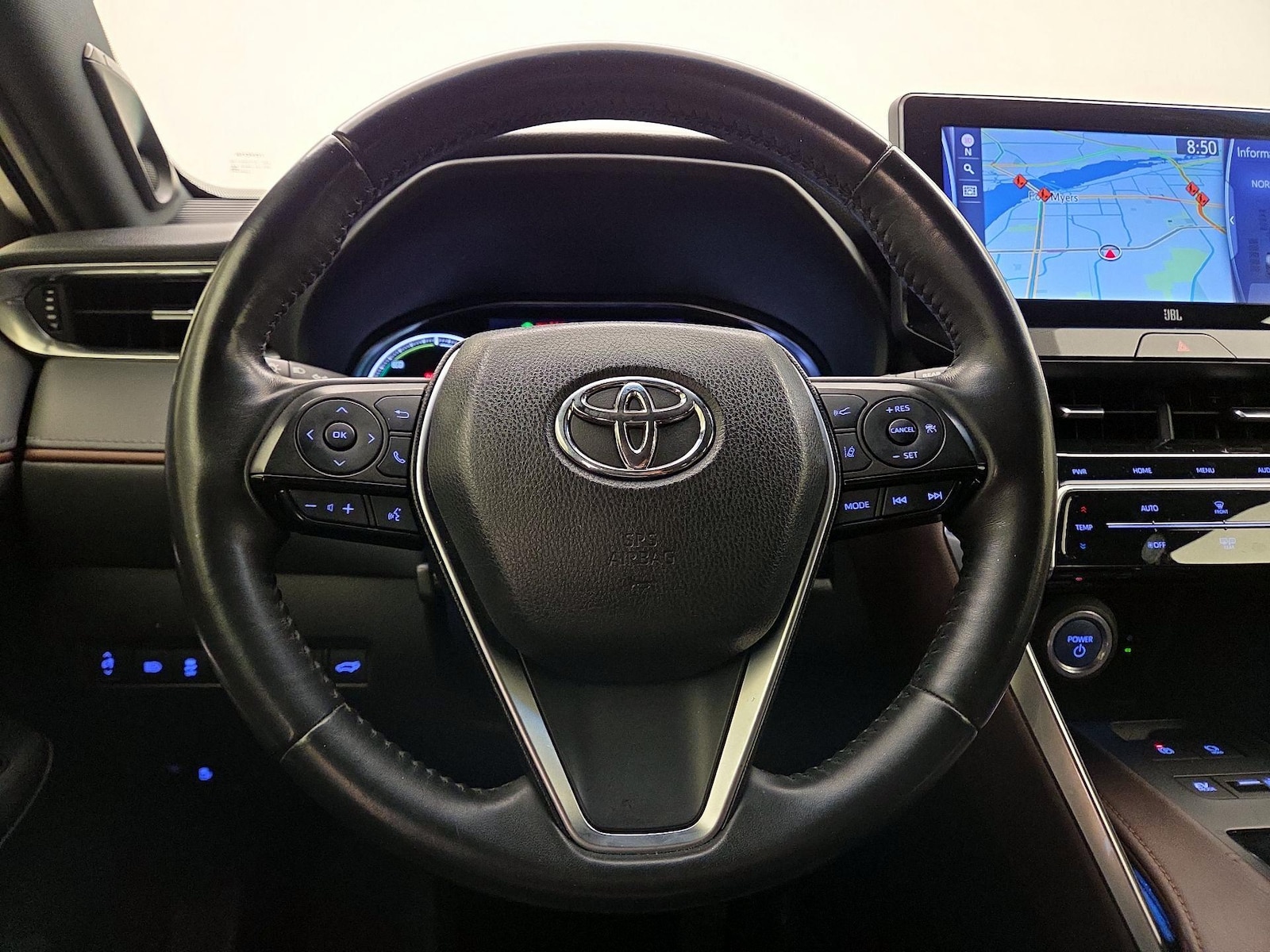 2021 Toyota Venza XLE - Photo 11