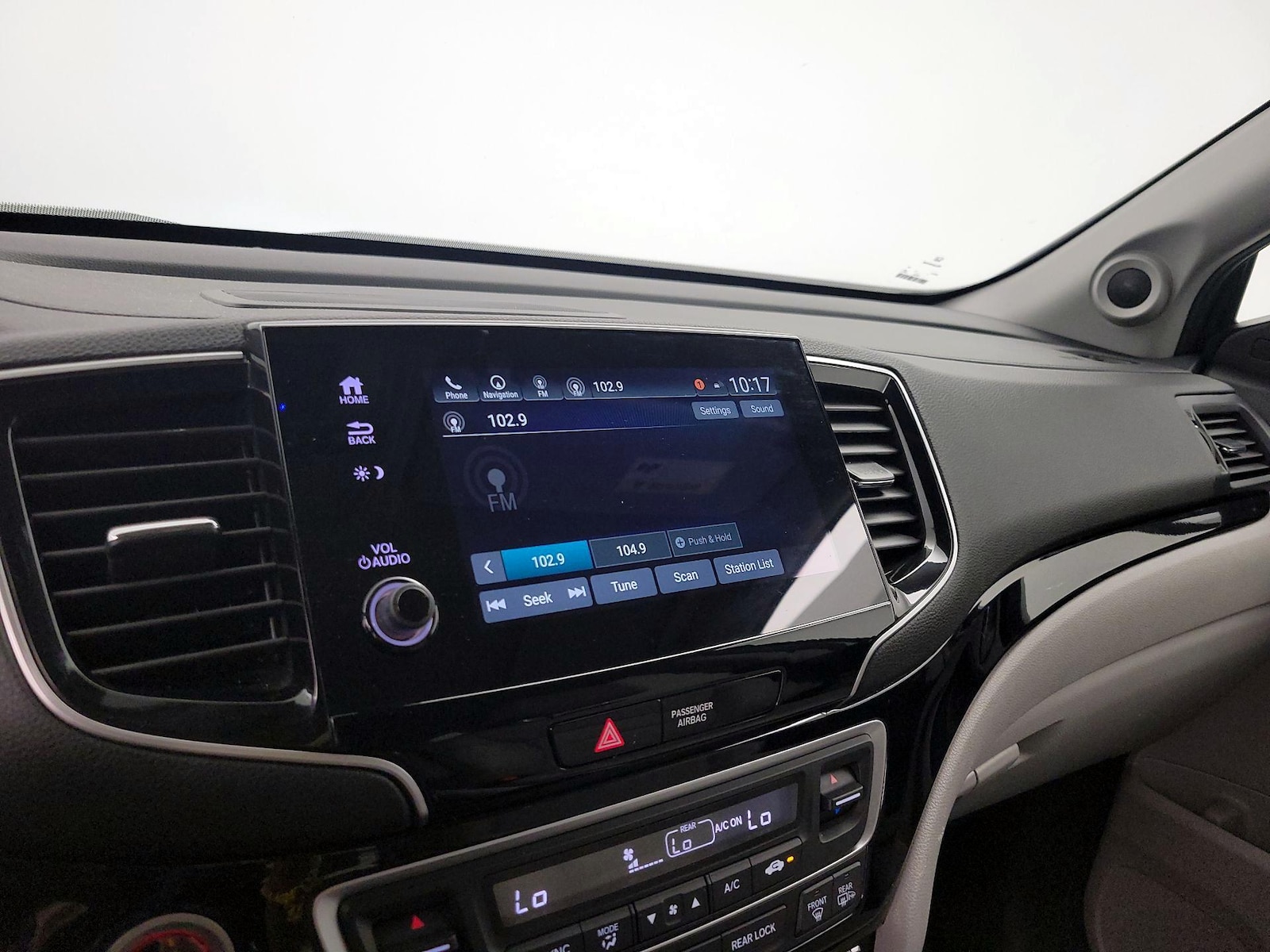 2022 Honda Pilot Touring - Photo 16