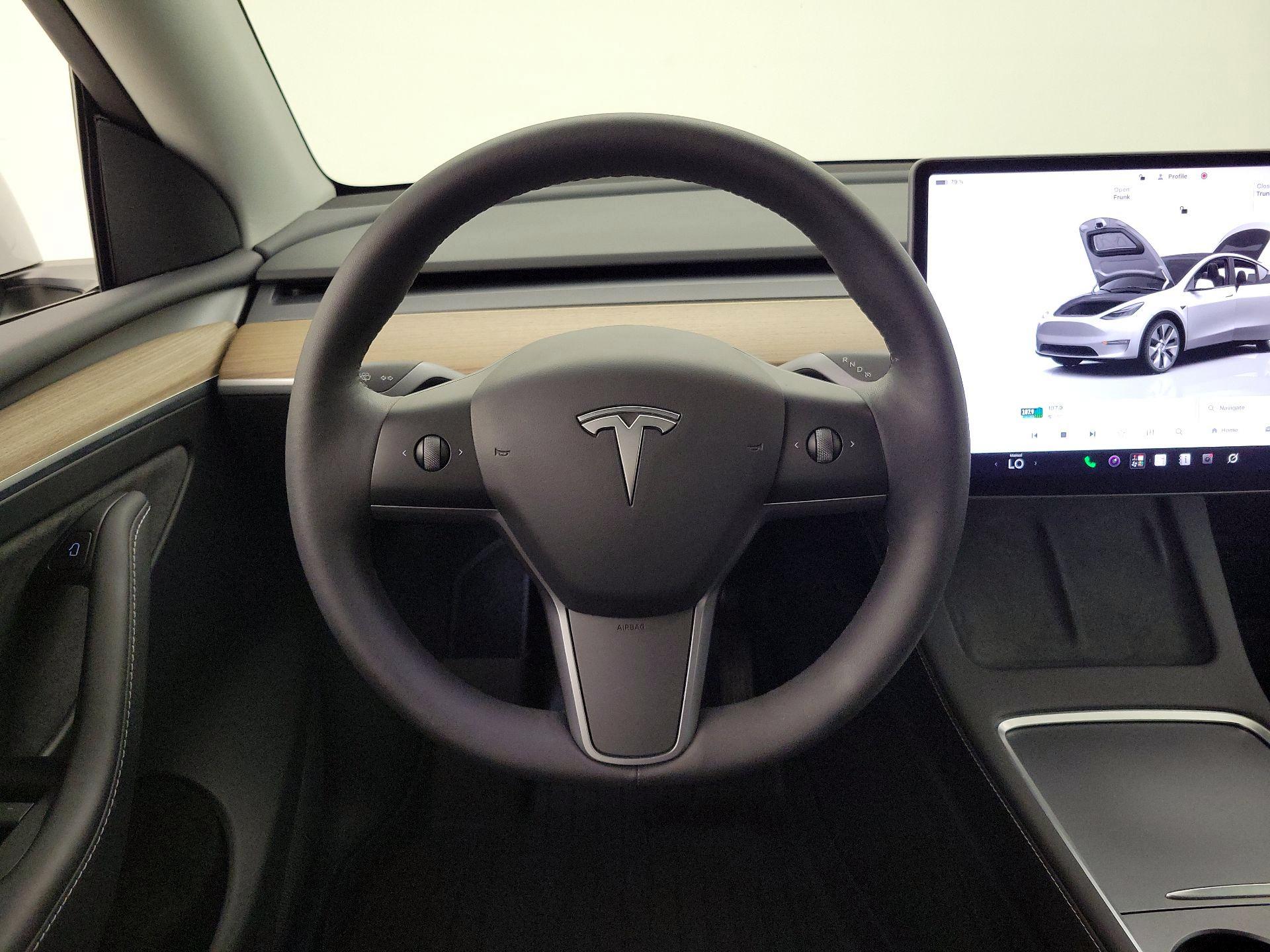 Thumbnail: 2023 Tesla Model Y - 10