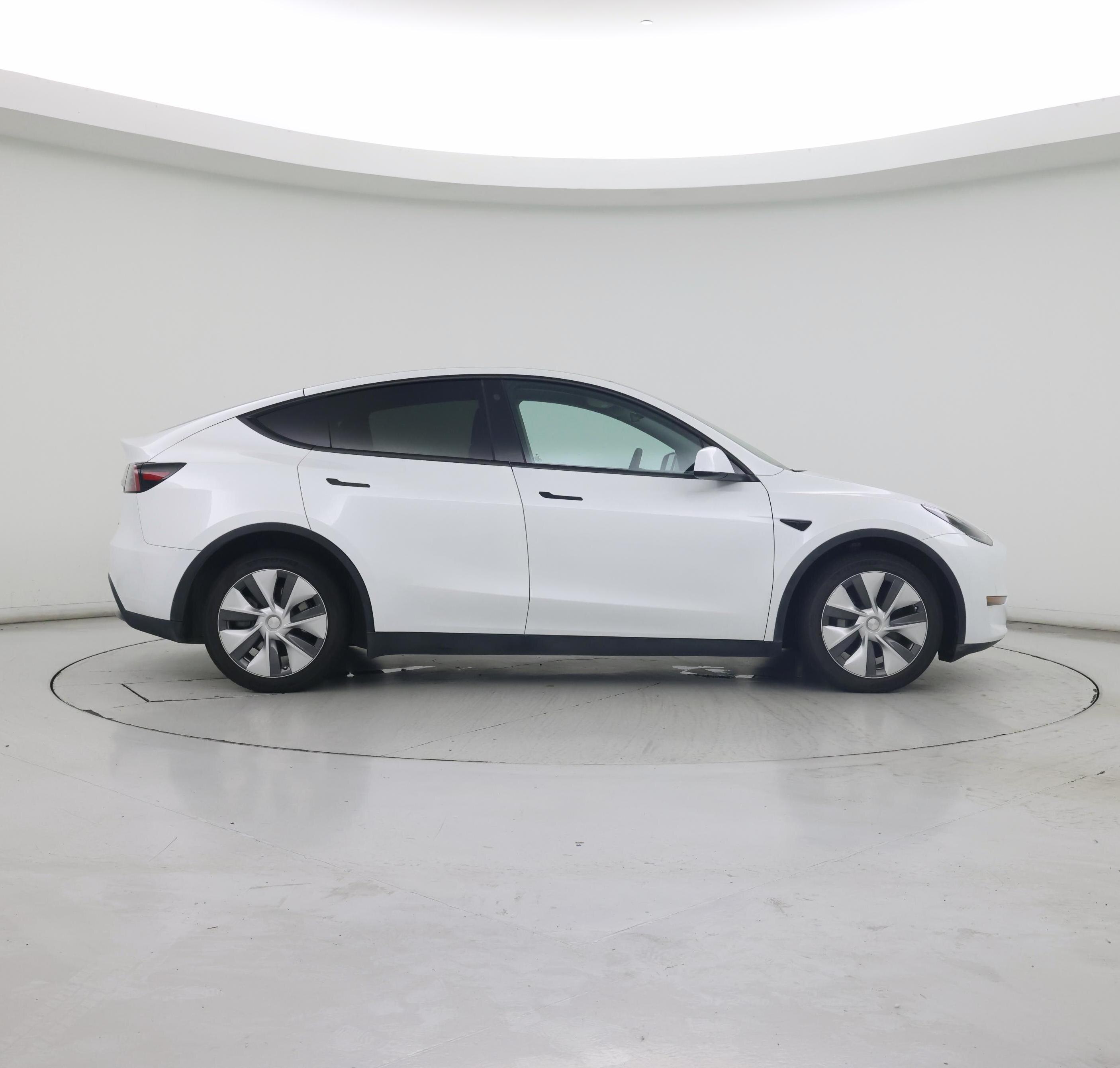 Thumbnail: 2023 Tesla Model Y - 7