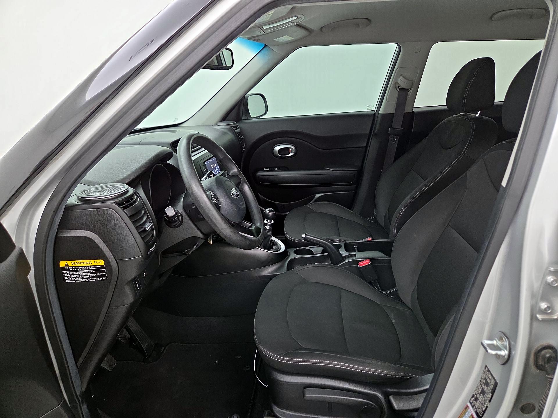 Thumbnail: 2017 Kia Soul - 11