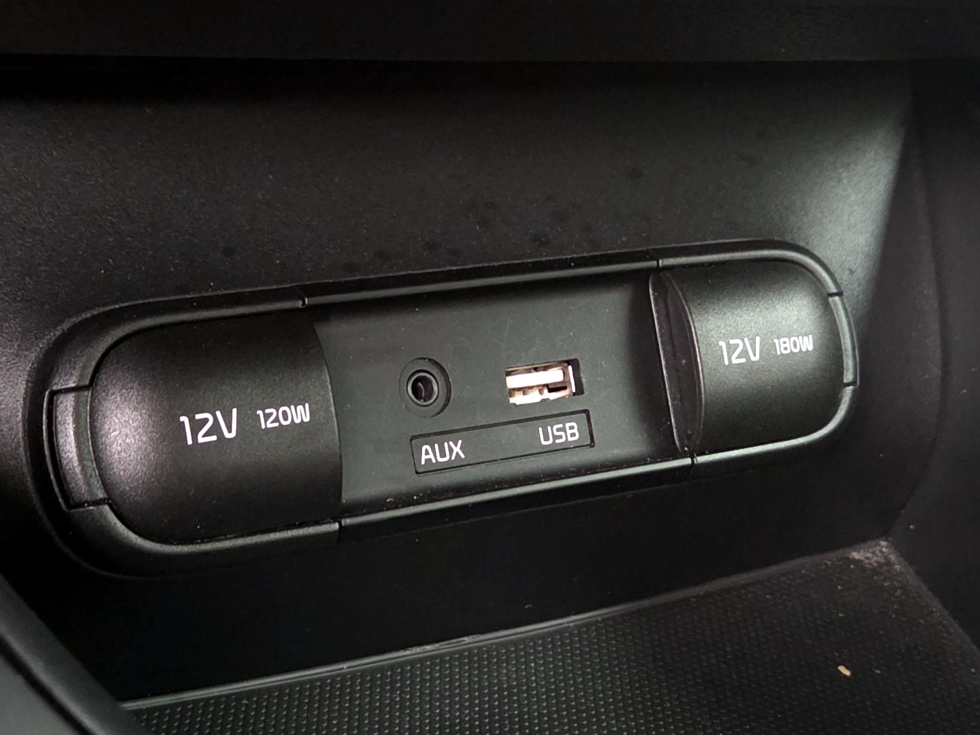 Thumbnail: 2017 Kia Soul - 17