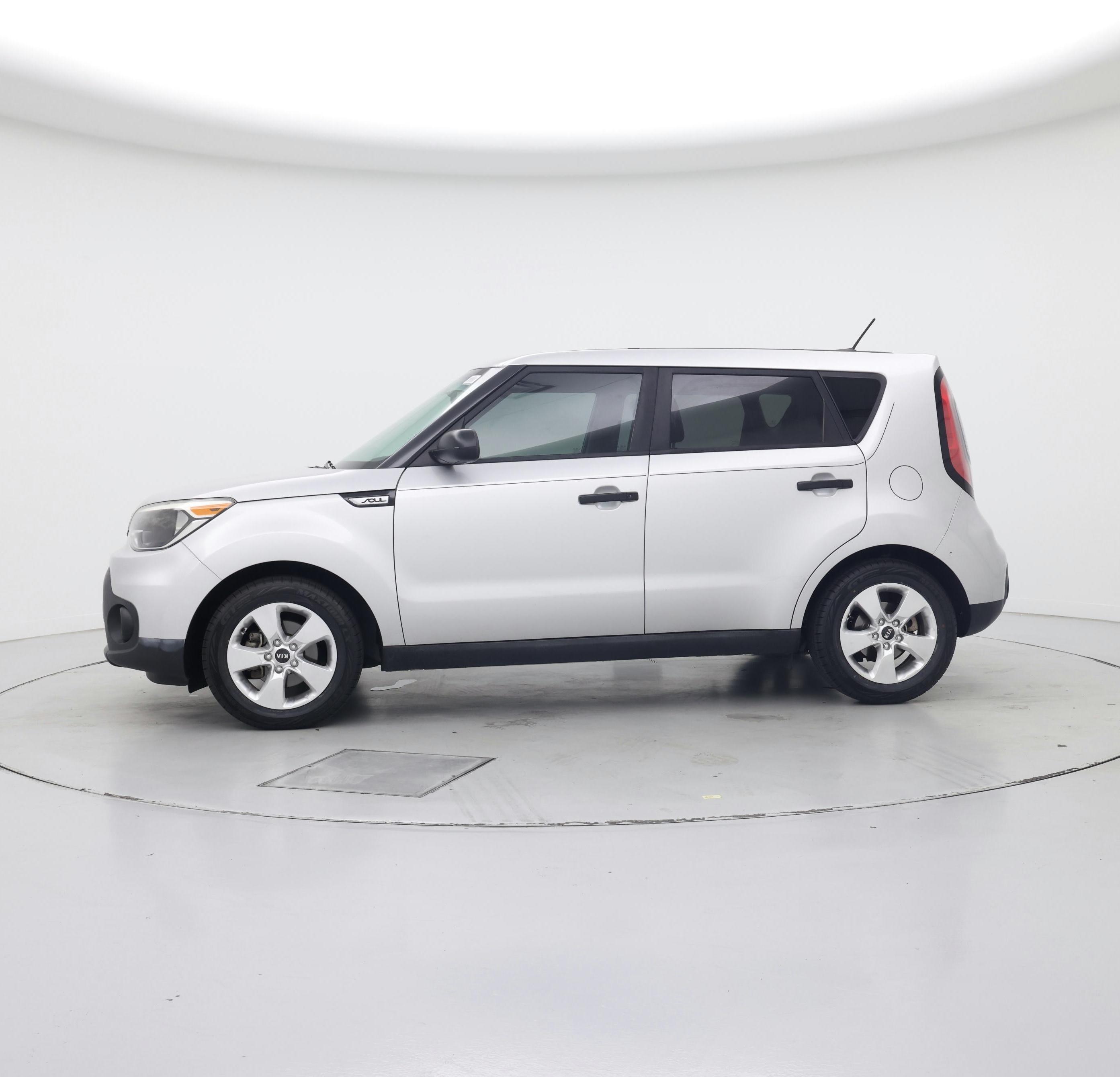 Thumbnail: 2017 Kia Soul - 3