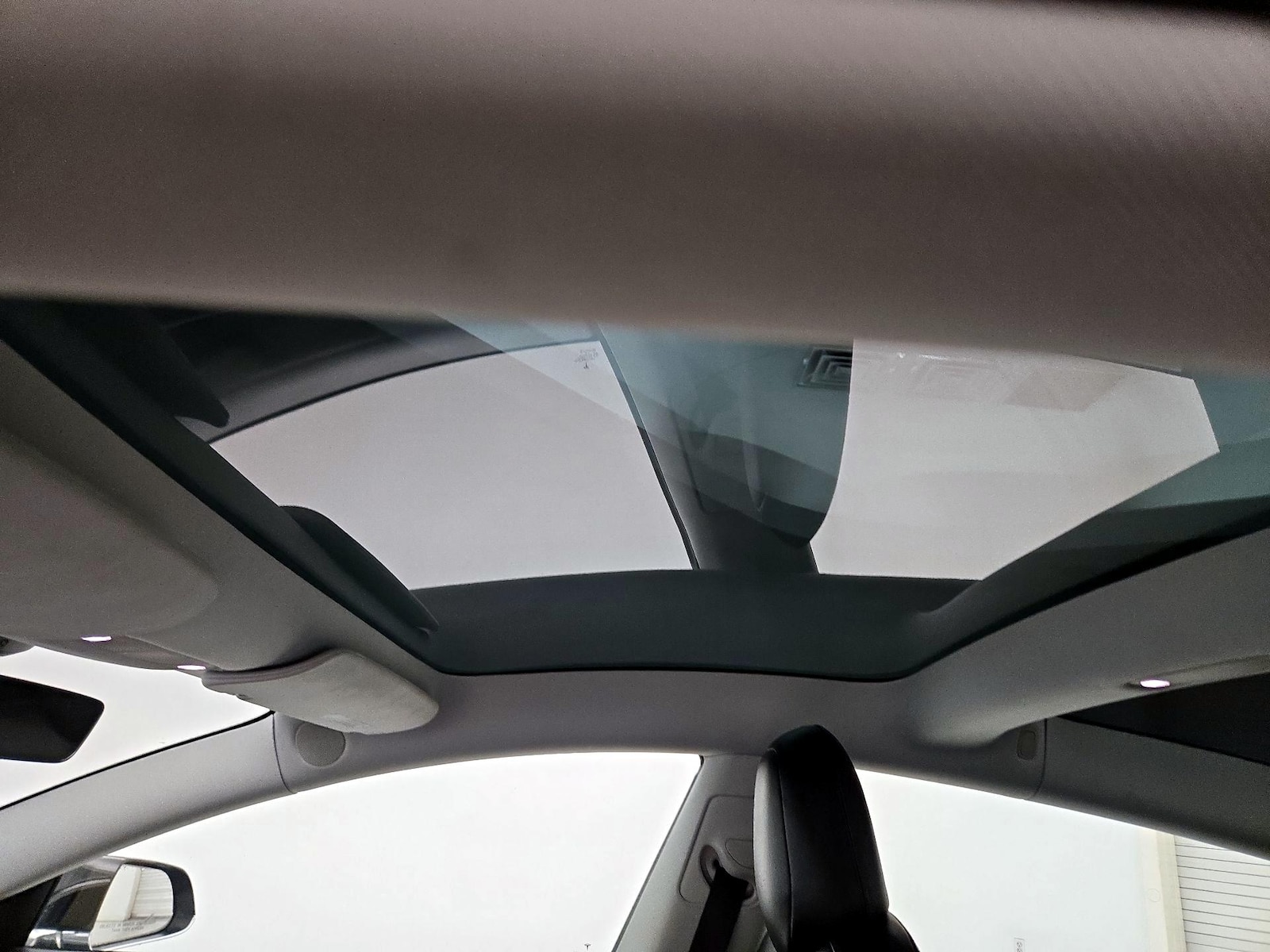 Skylight(s) & Overhead Airbags