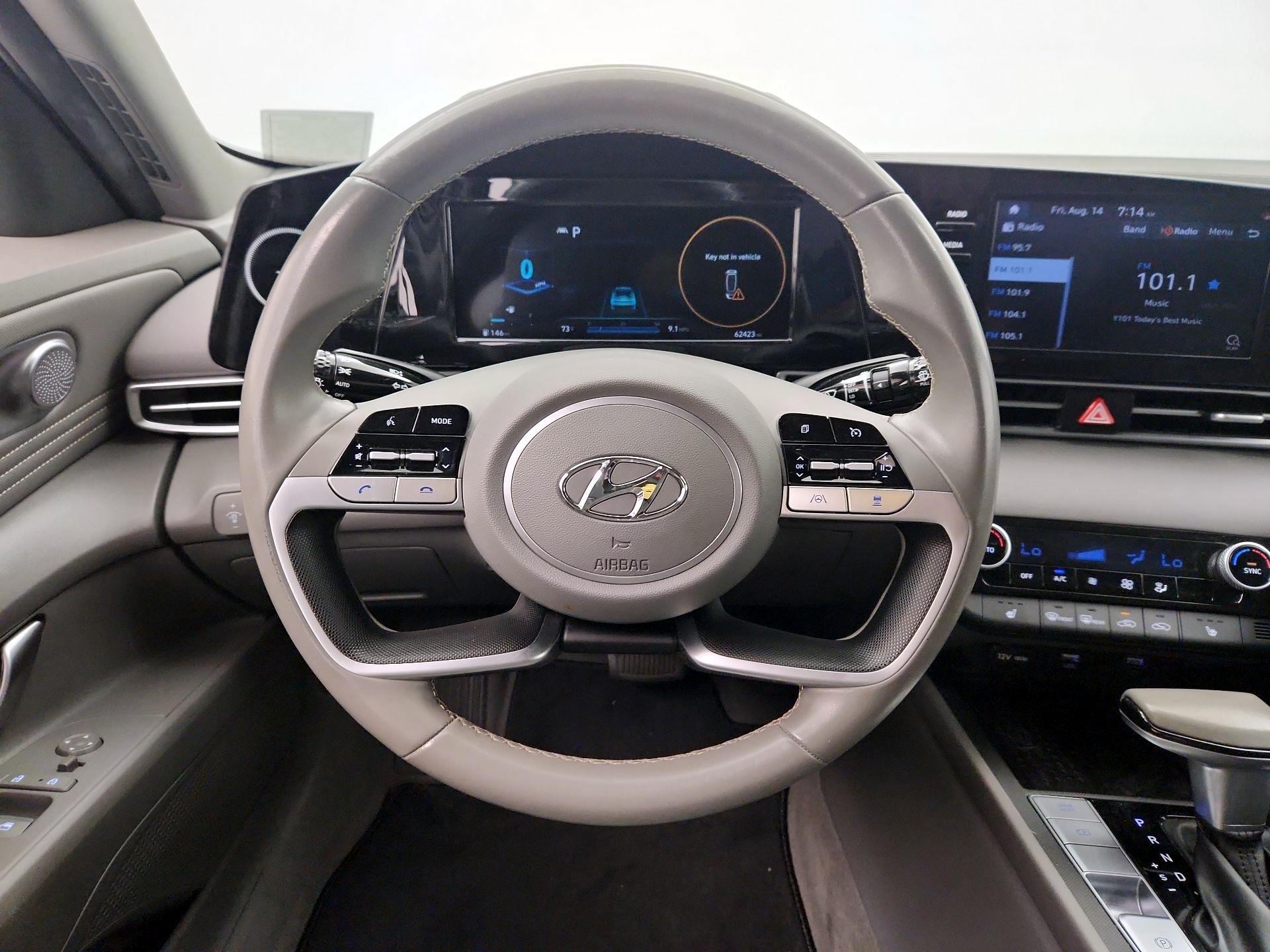 Thumbnail: 2022 Hyundai Elantra - 10