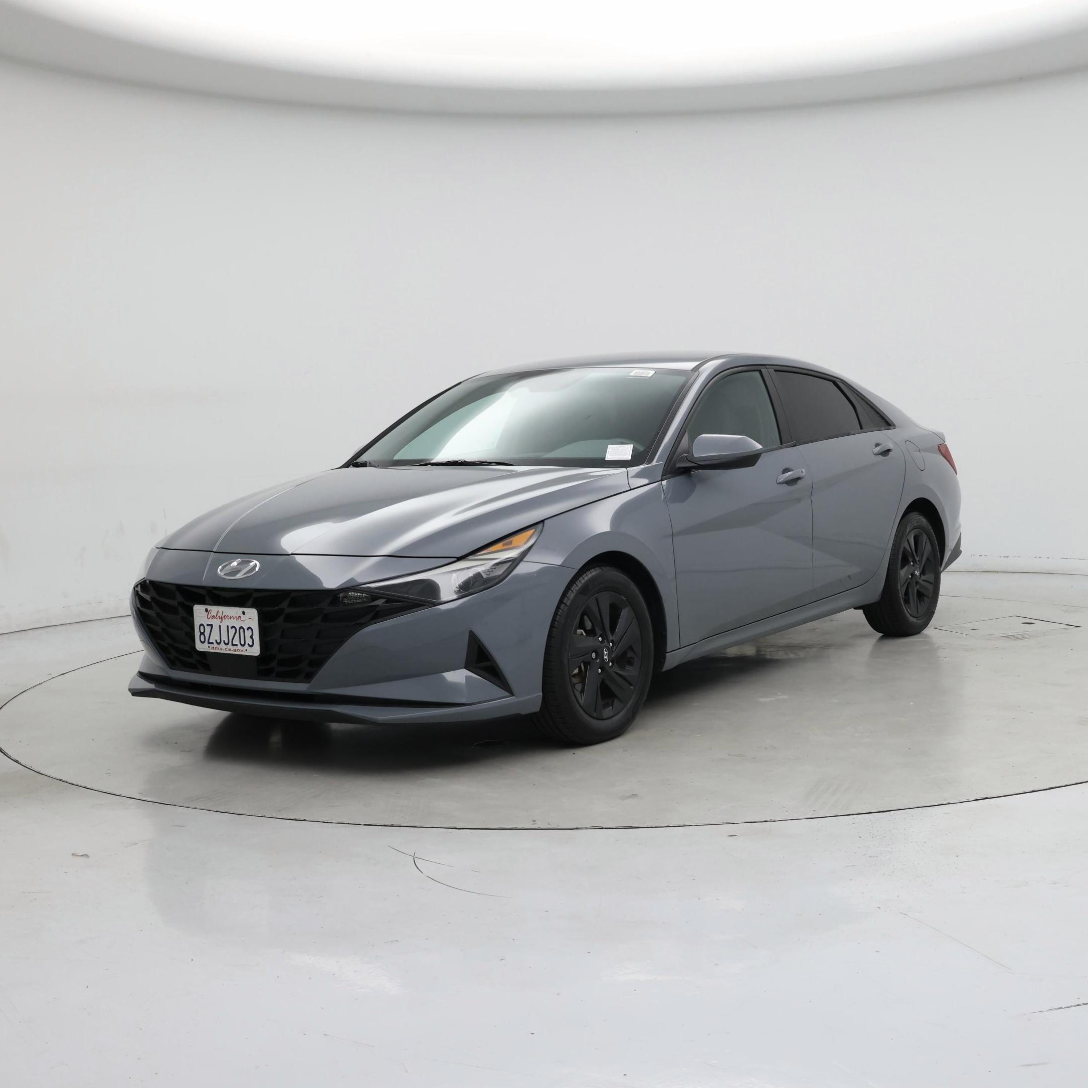Thumbnail: 2022 Hyundai Elantra - 4