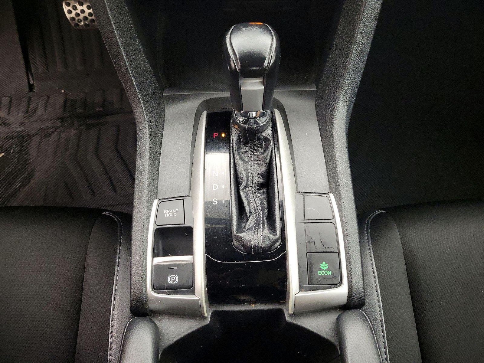 2019 Honda Civic Sport - Photo 18