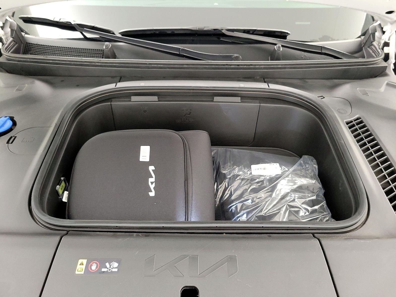 2025 Kia EV9 Wind - Photo 24