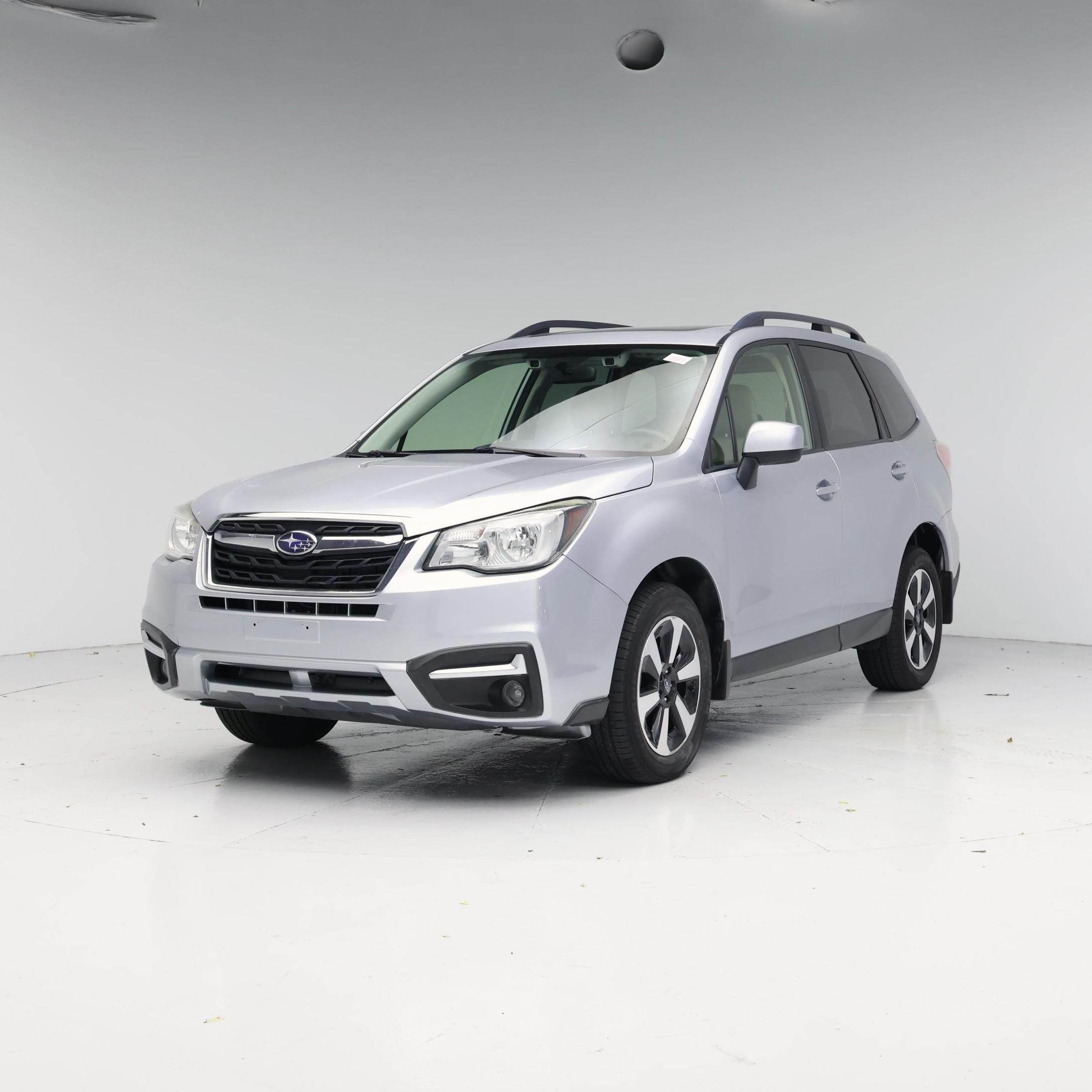 Thumbnail: 2017 Subaru Forester - 4