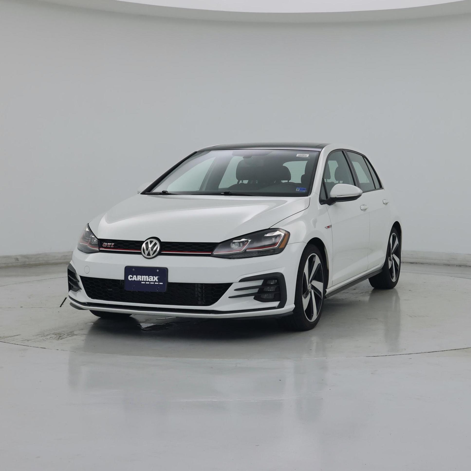Thumbnail: 2019 Volkswagen Golf - 4