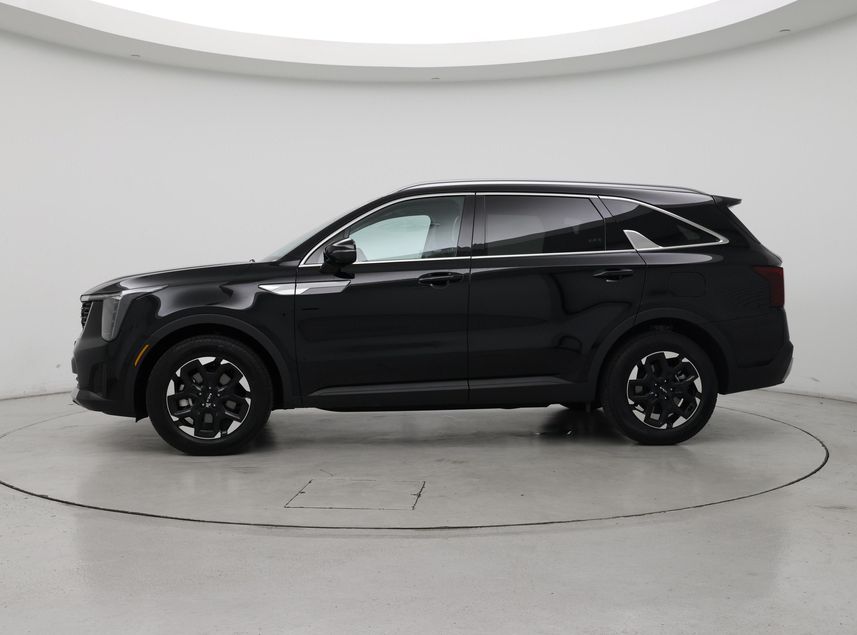 Thumbnail: 2026 Kia Sorento - 3