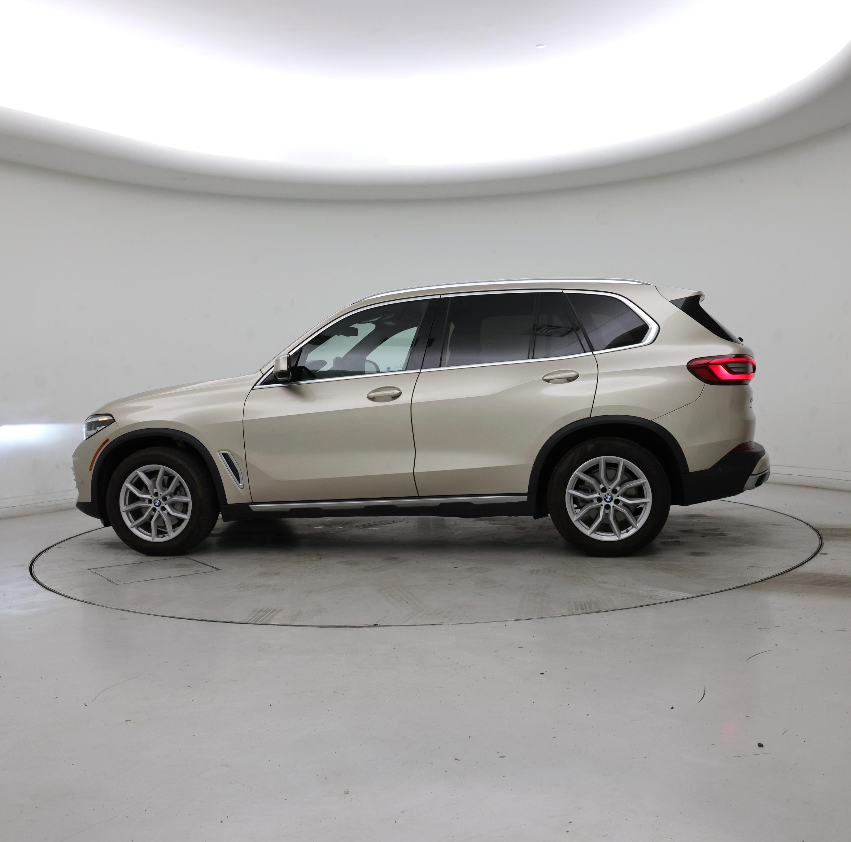 Thumbnail: 2019 BMW X5 - 3