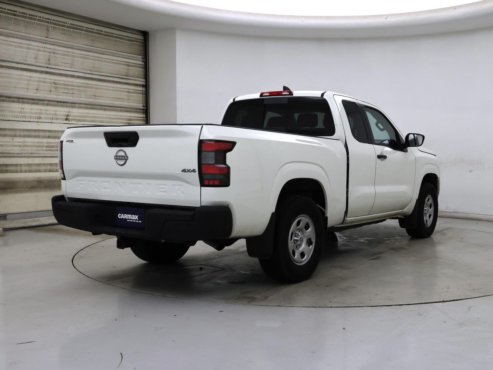 2025 Nissan Frontier S - Photo 9