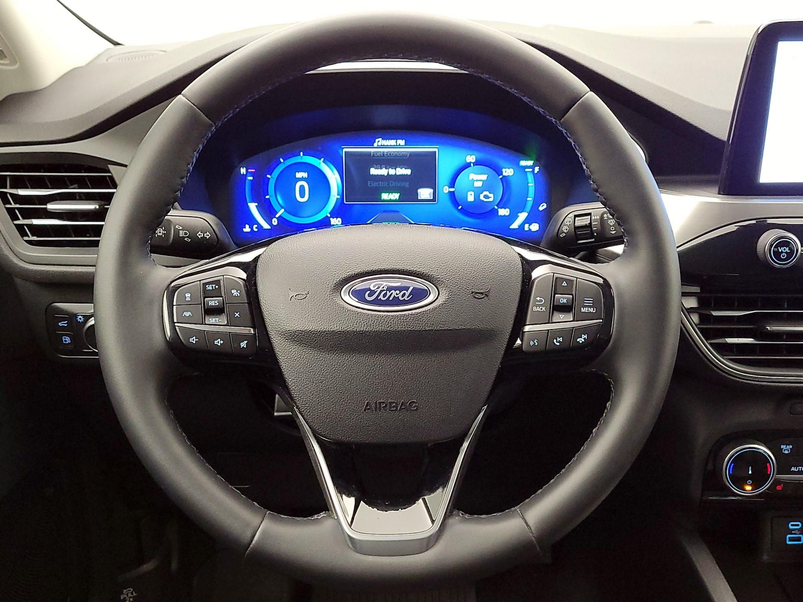 2022 Ford Escape Titanium - Photo 11