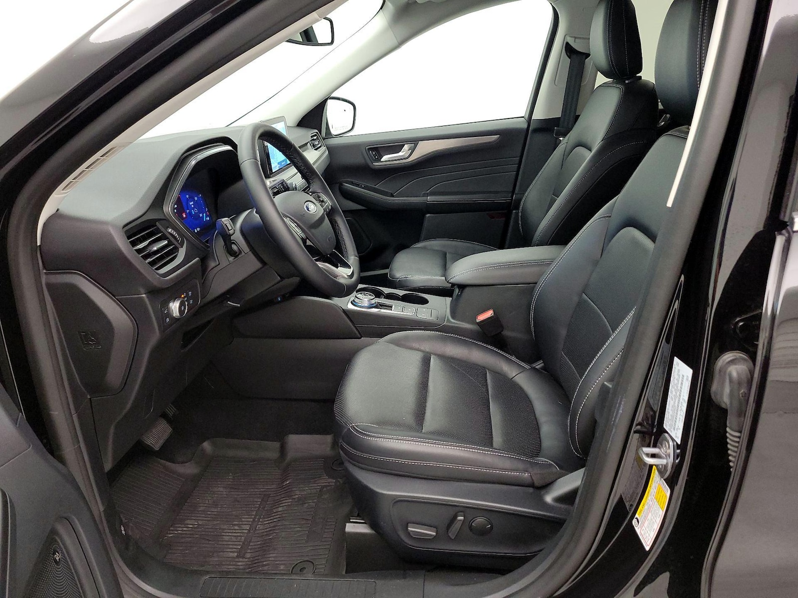 2022 Ford Escape Titanium - Photo 12