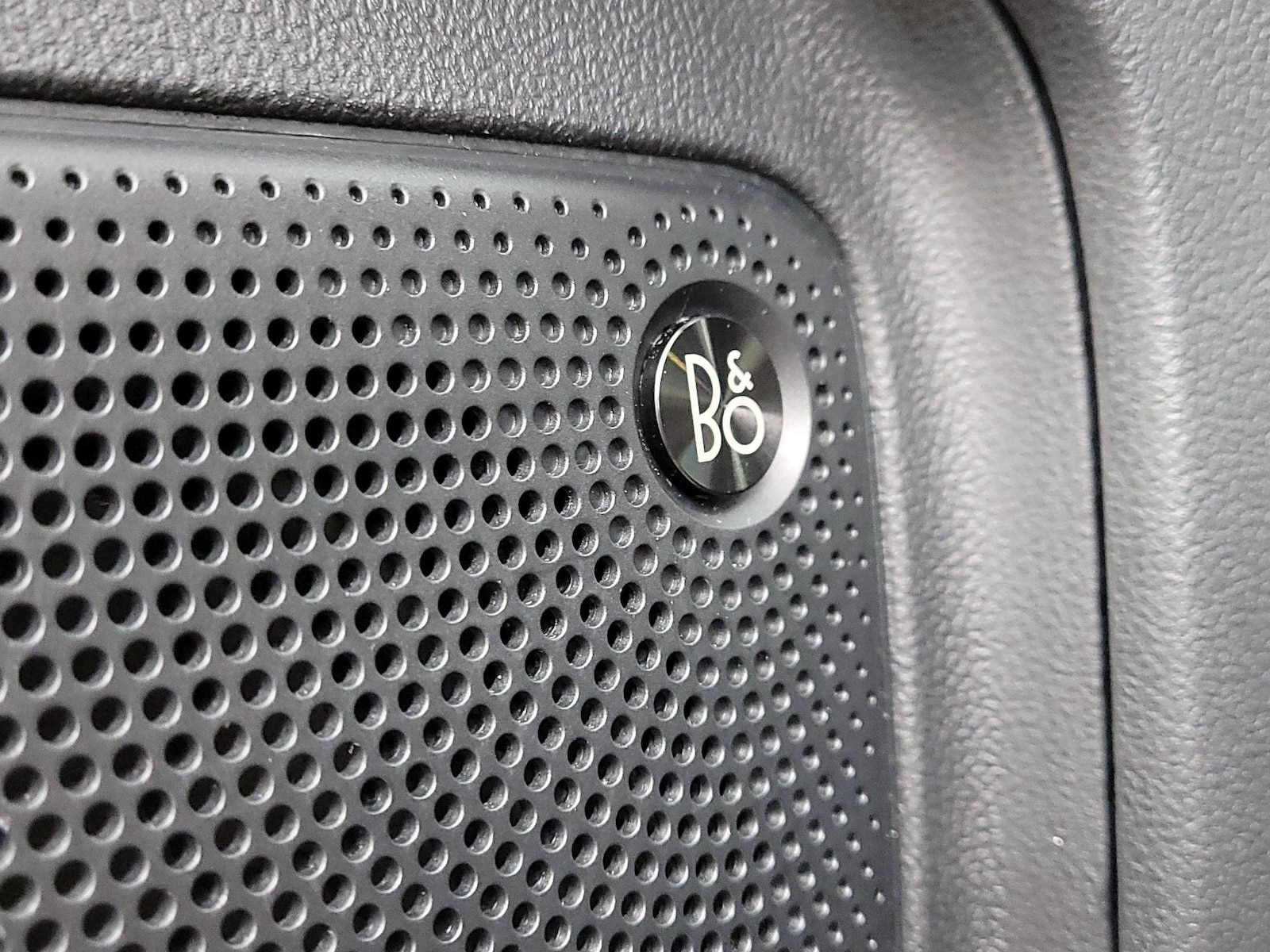 2022 Ford Escape Titanium - Photo 25