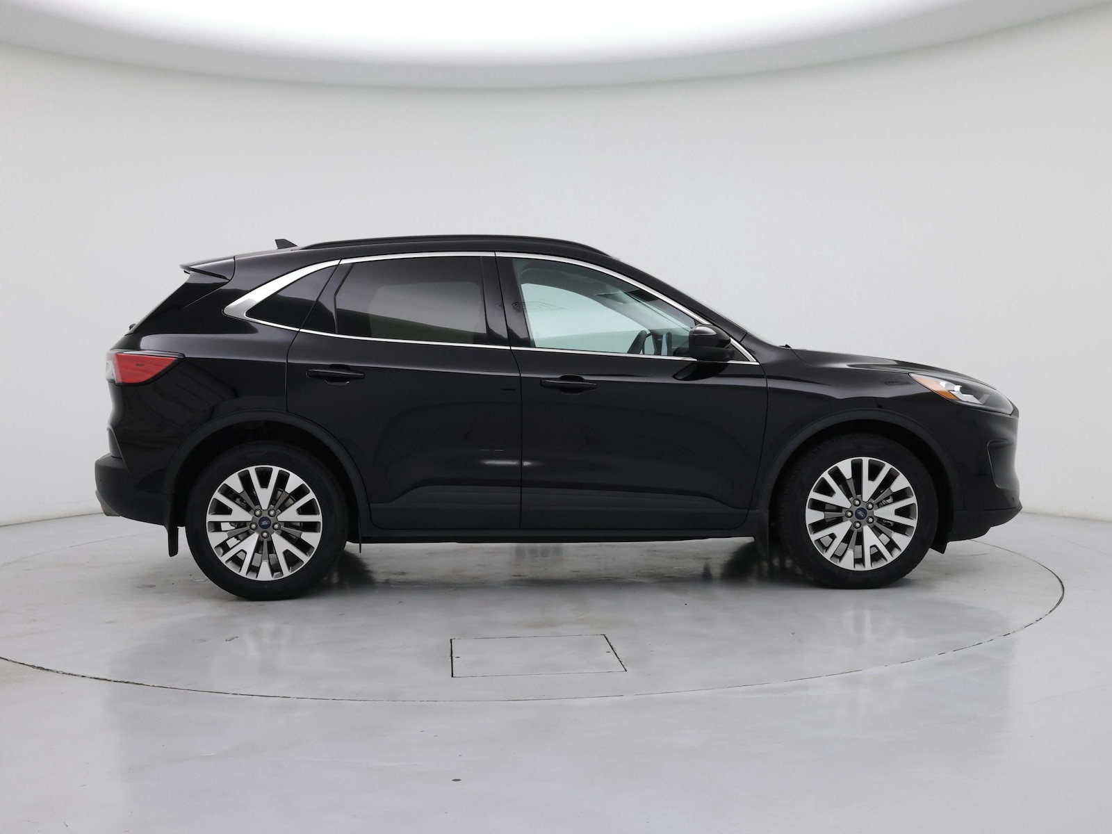2022 Ford Escape Titanium - Photo 8