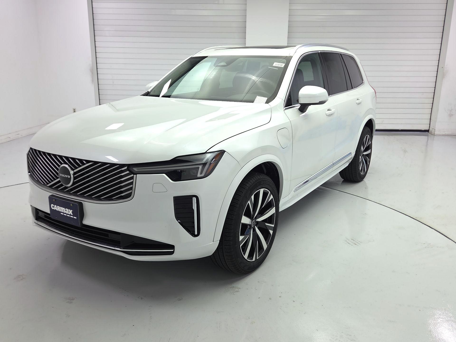 Thumbnail: 2025 Volvo XC90 - 3
