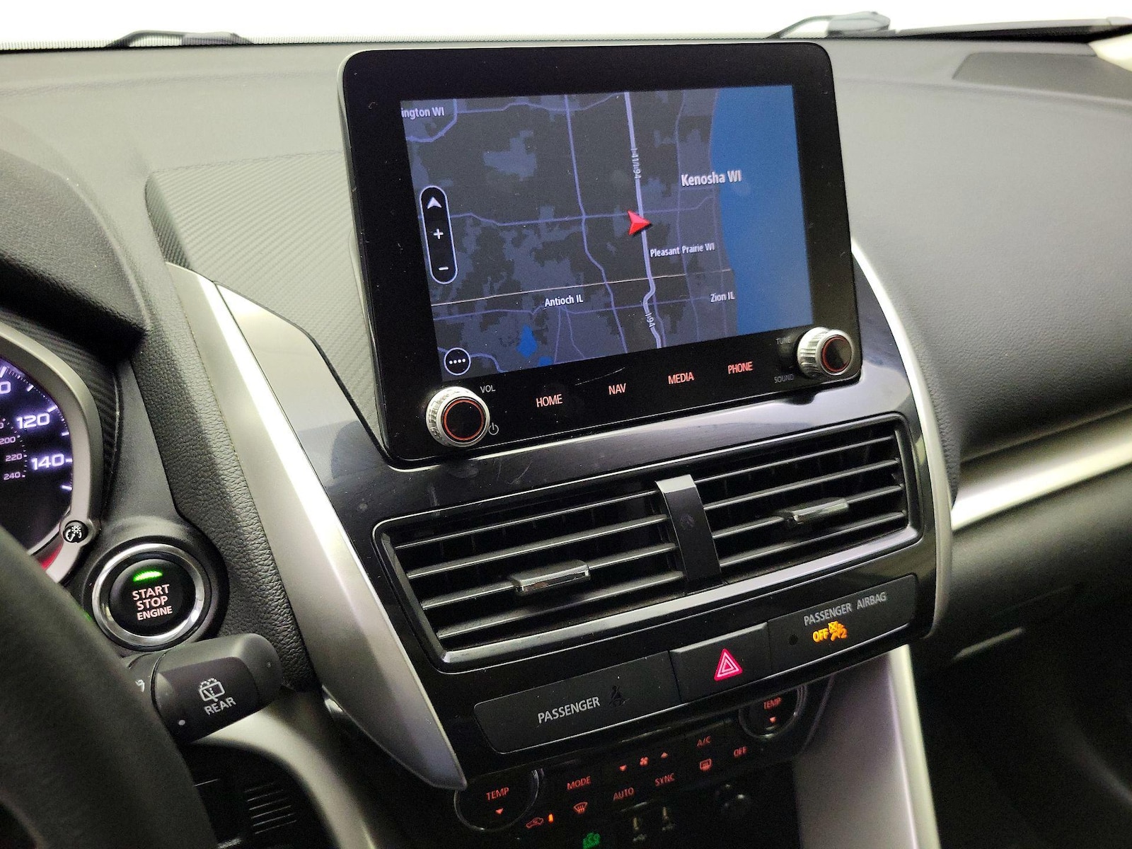 2024 Mitsubishi Eclipse Cross SE - Photo 15