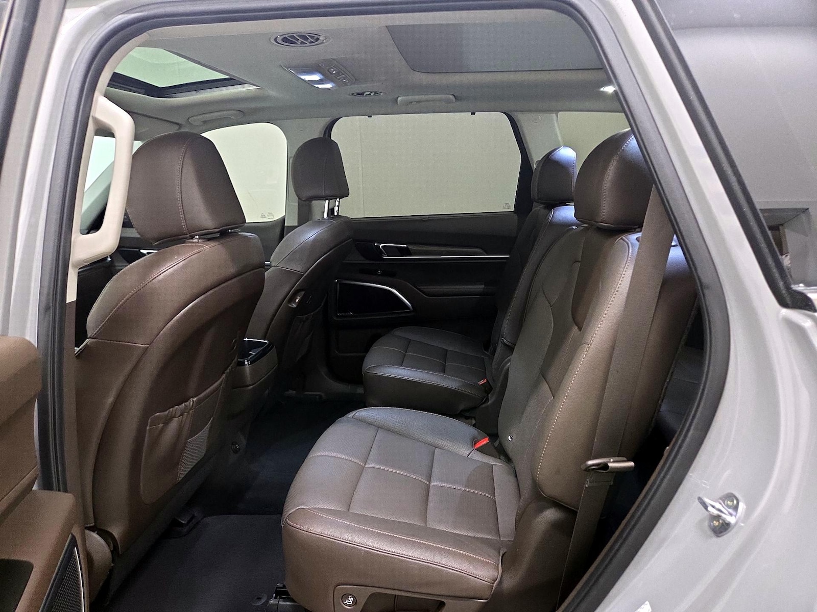 Rear Air Conditioning