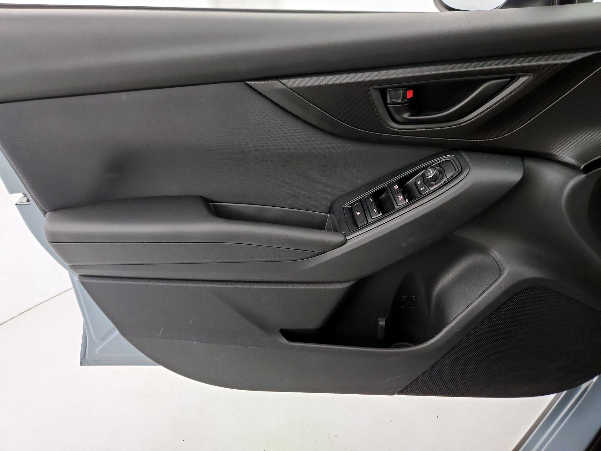 Thumbnail: 2019 Subaru Crosstrek - 12