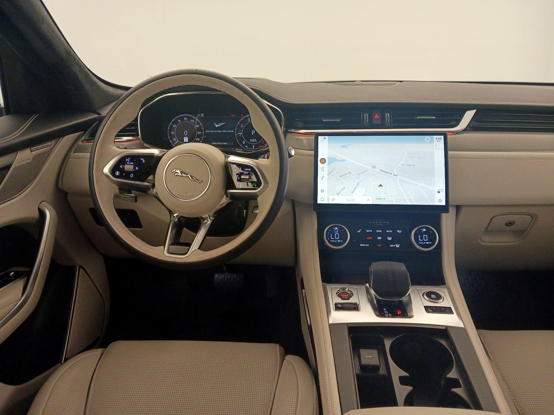 Thumbnail: 2026 Jaguar F-Pace - 10