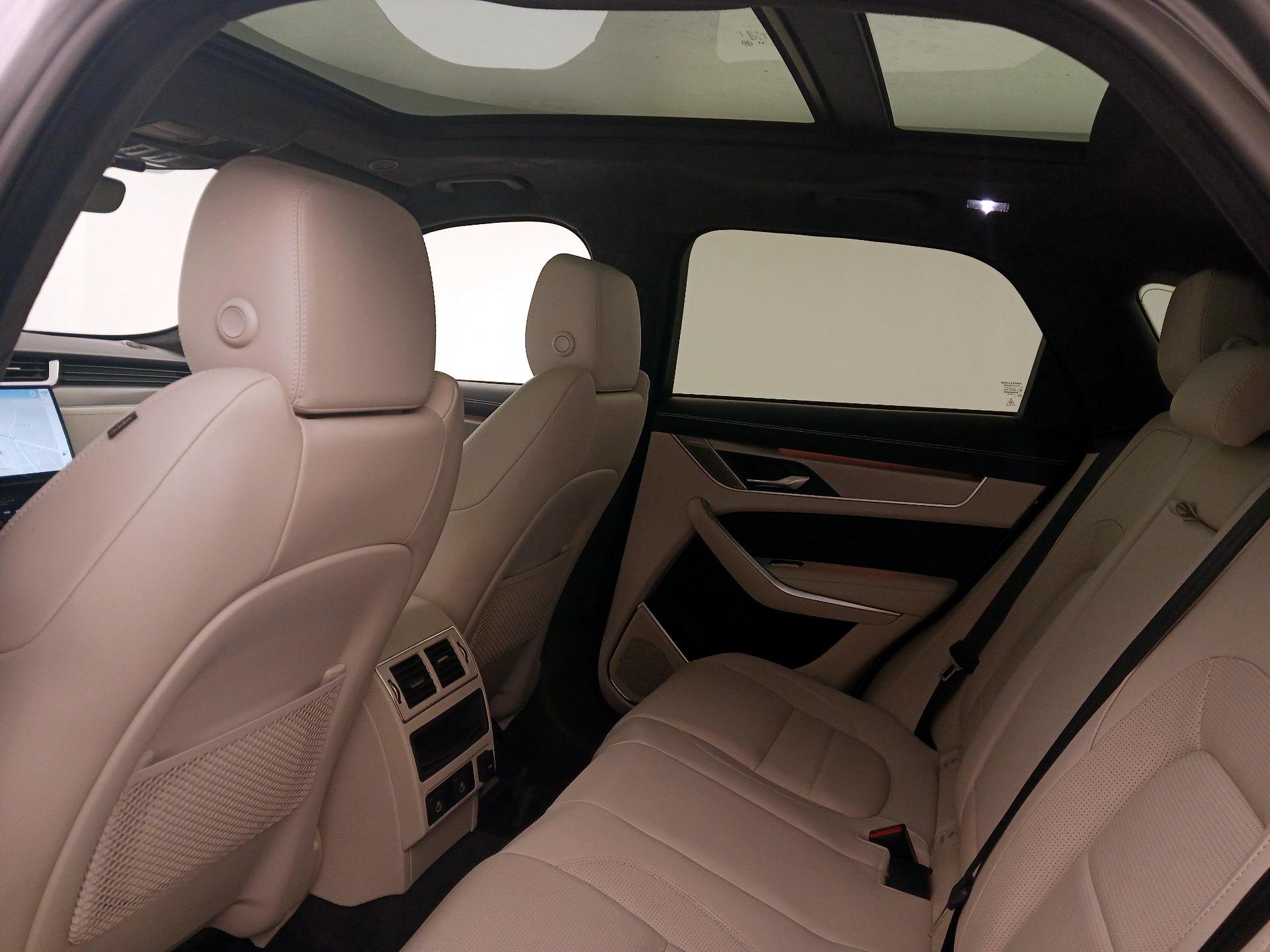 Thumbnail: 2026 Jaguar F-Pace - 20
