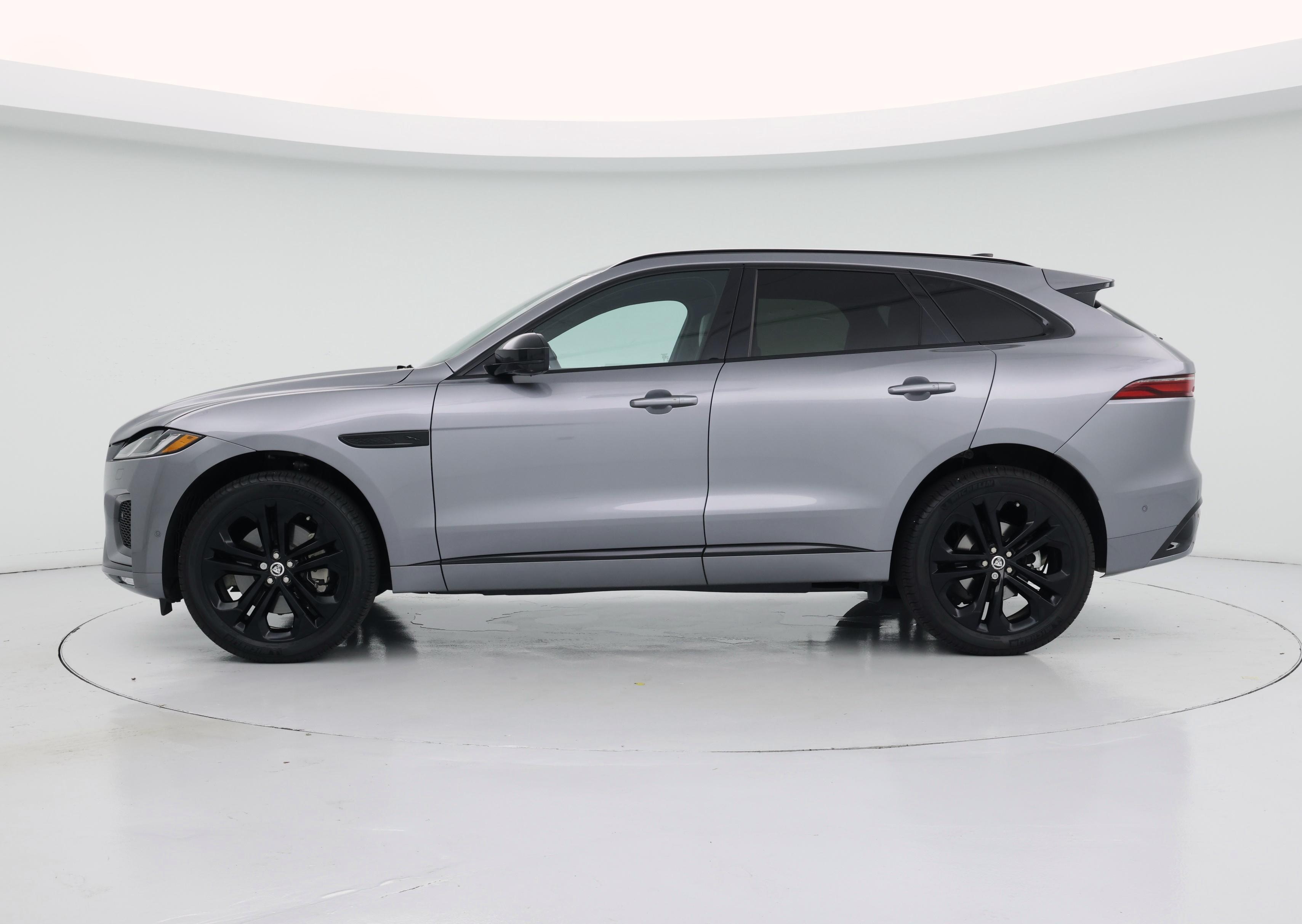 Thumbnail: 2026 Jaguar F-Pace - 3