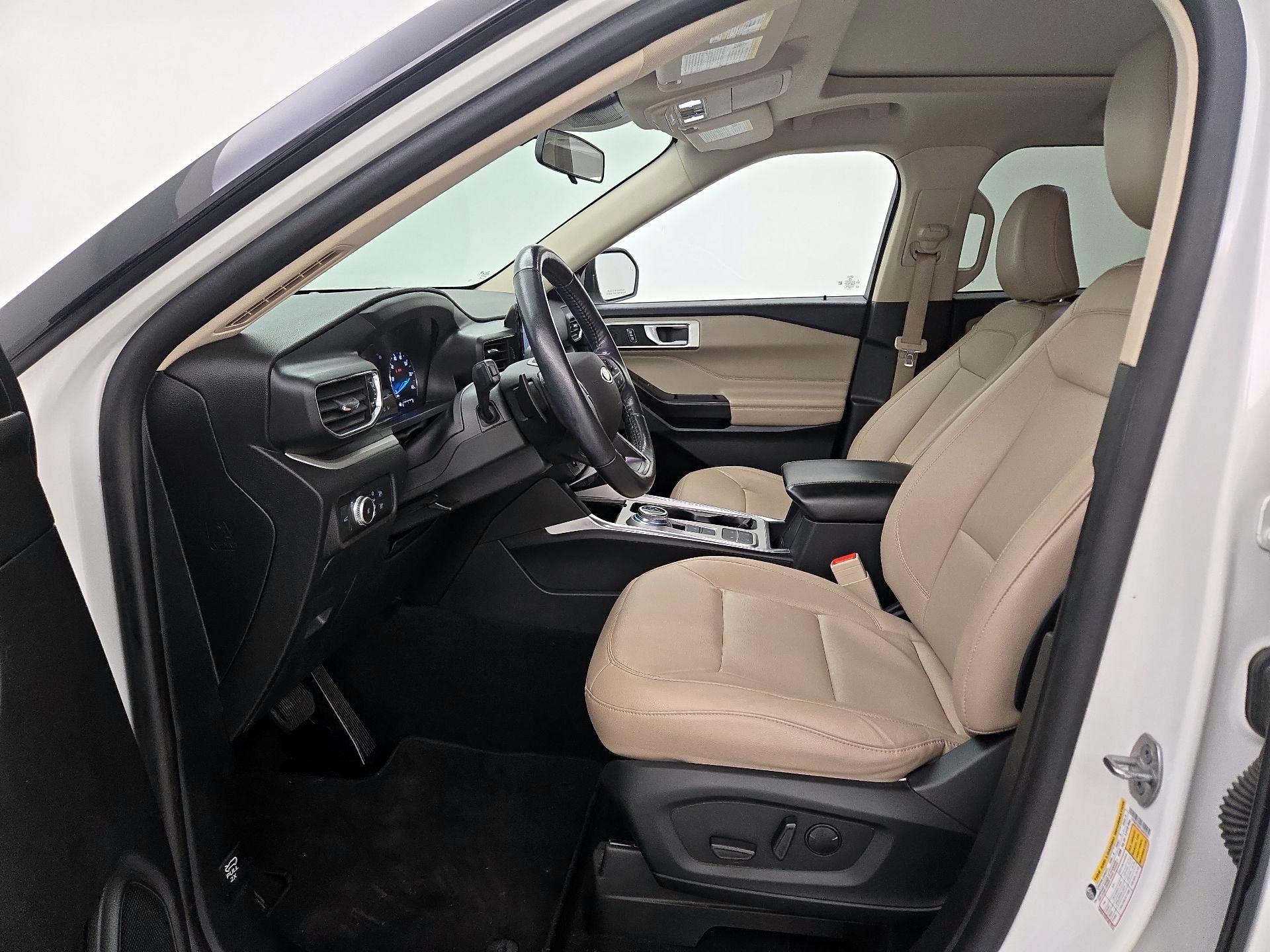 Thumbnail: 2020 Ford Explorer - 11