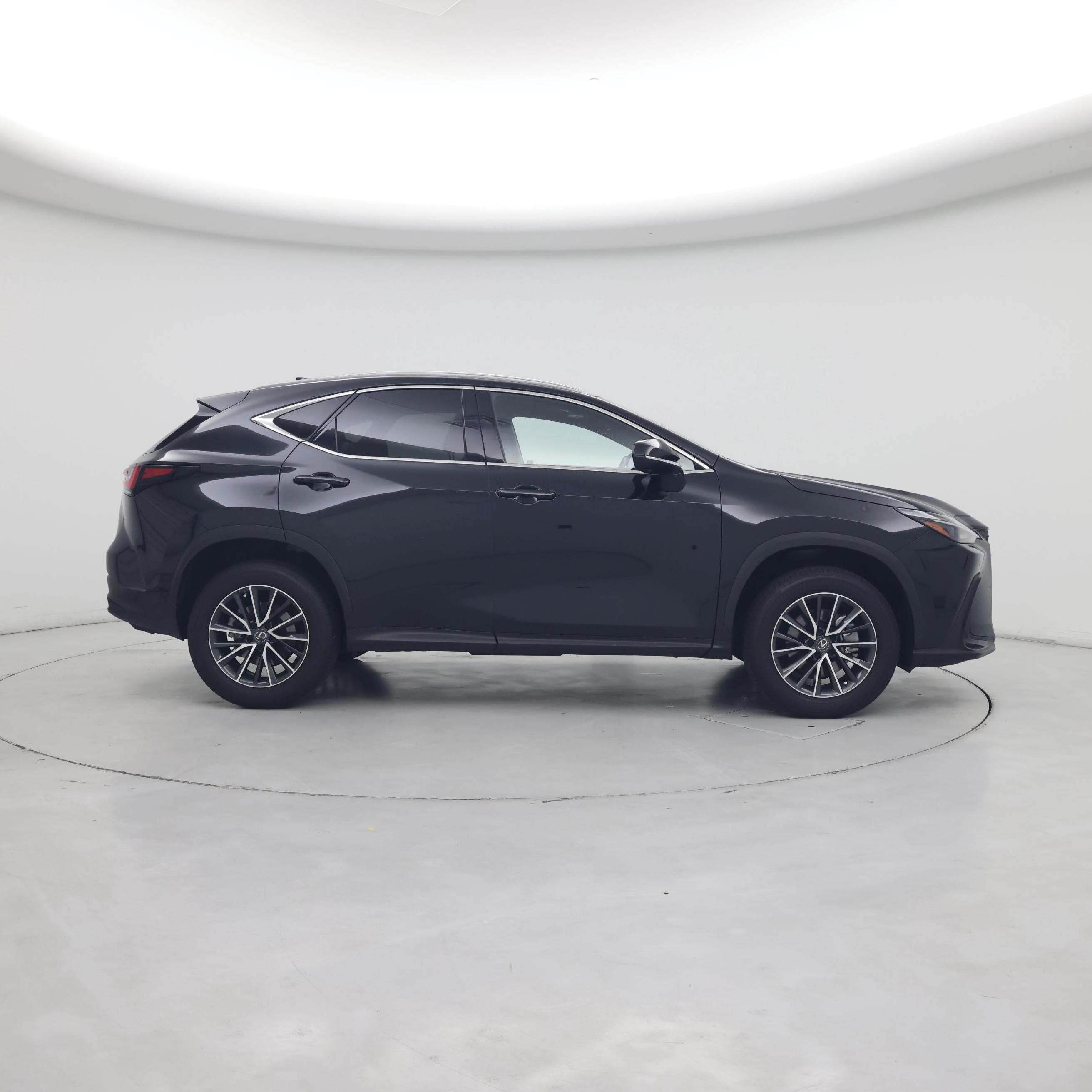 Thumbnail: 2023 Lexus NX - 7