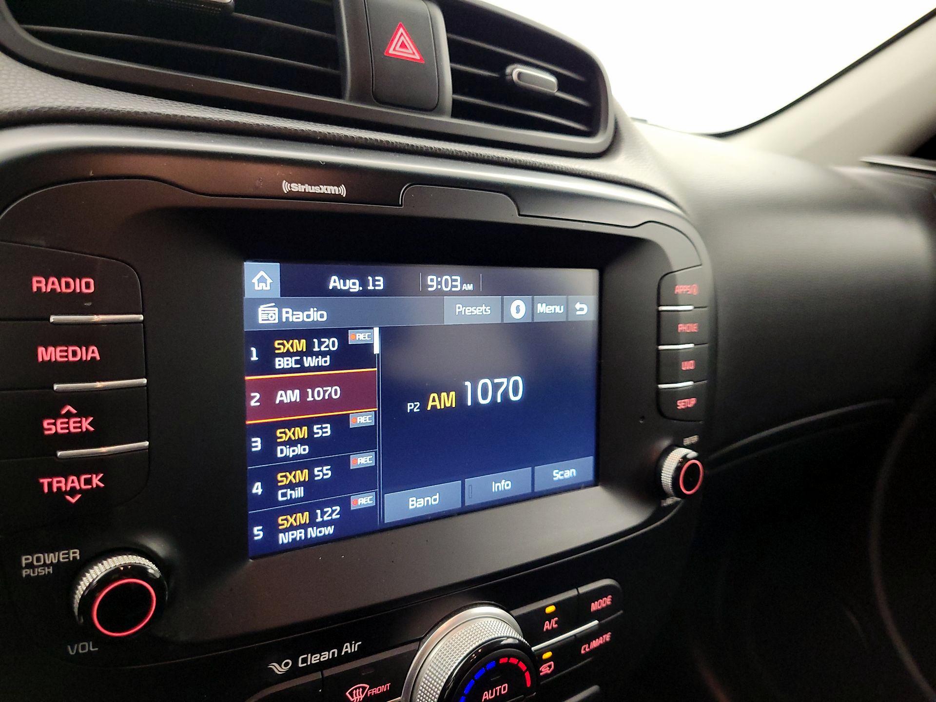 Thumbnail: 2018 Kia Soul - 15