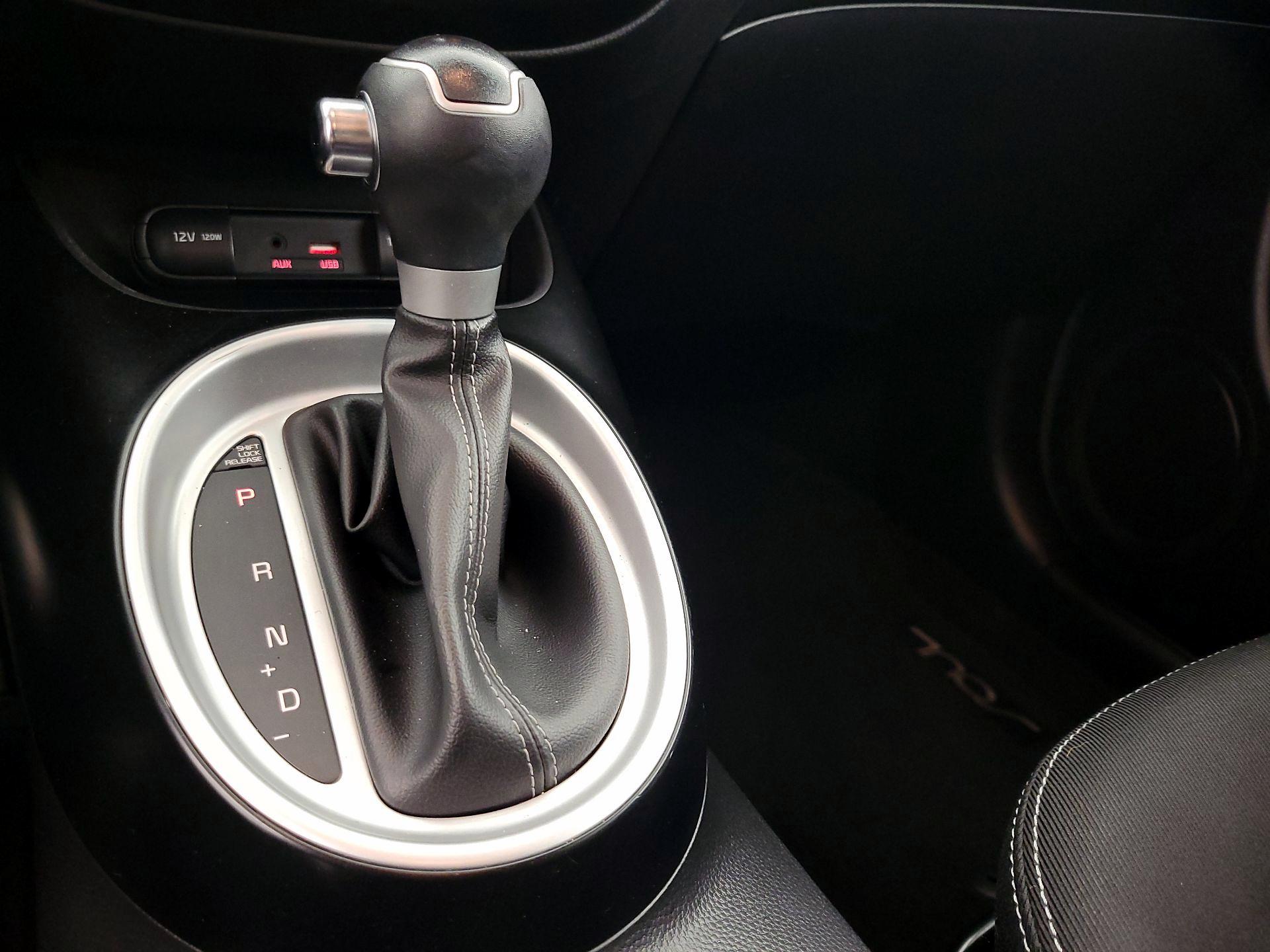 Thumbnail: 2018 Kia Soul - 17