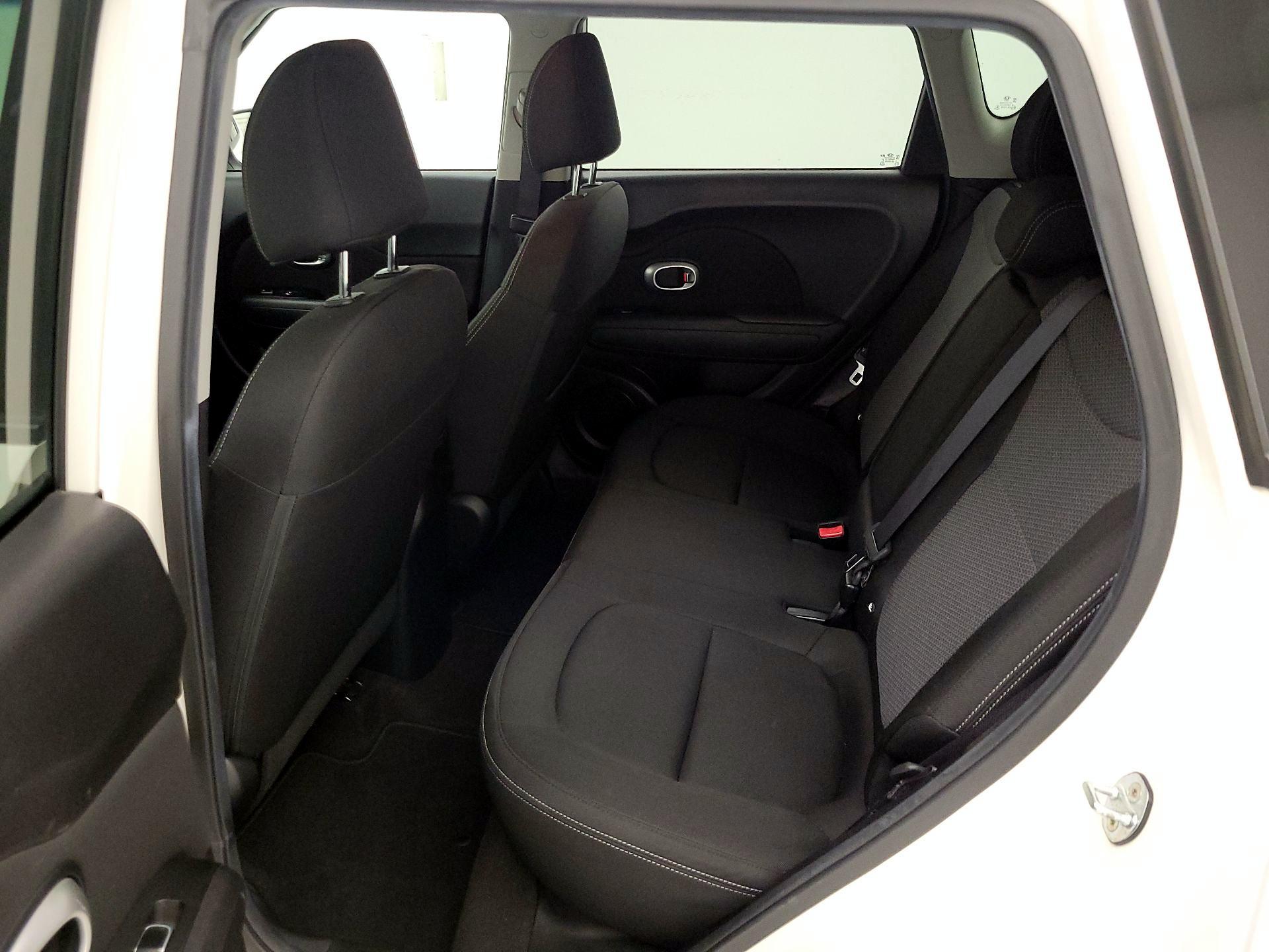 Thumbnail: 2018 Kia Soul - 19
