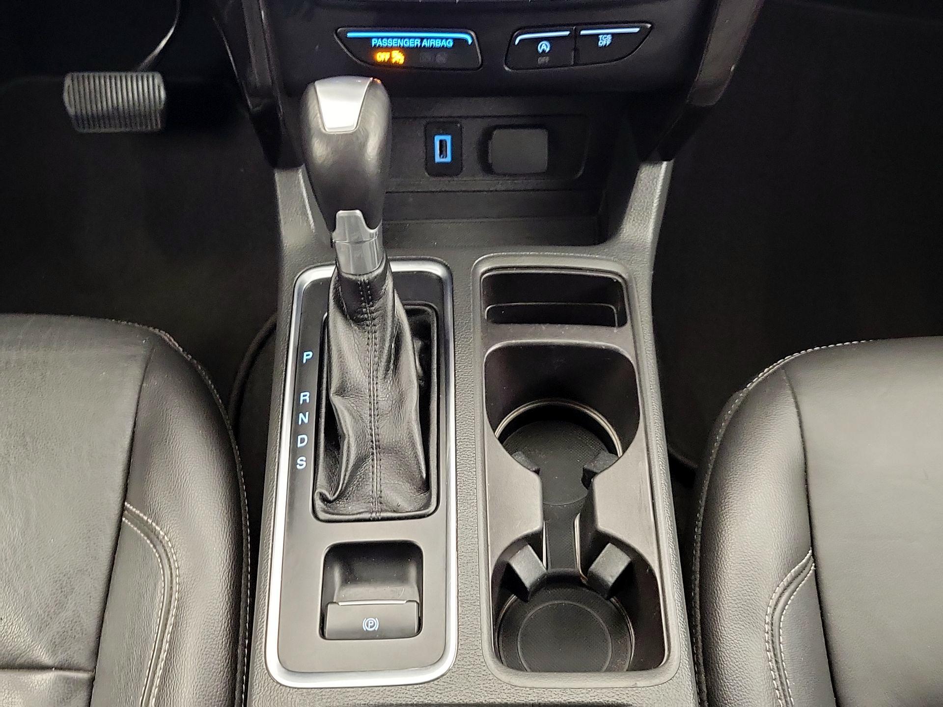 Thumbnail: 2017 Ford Escape - 18
