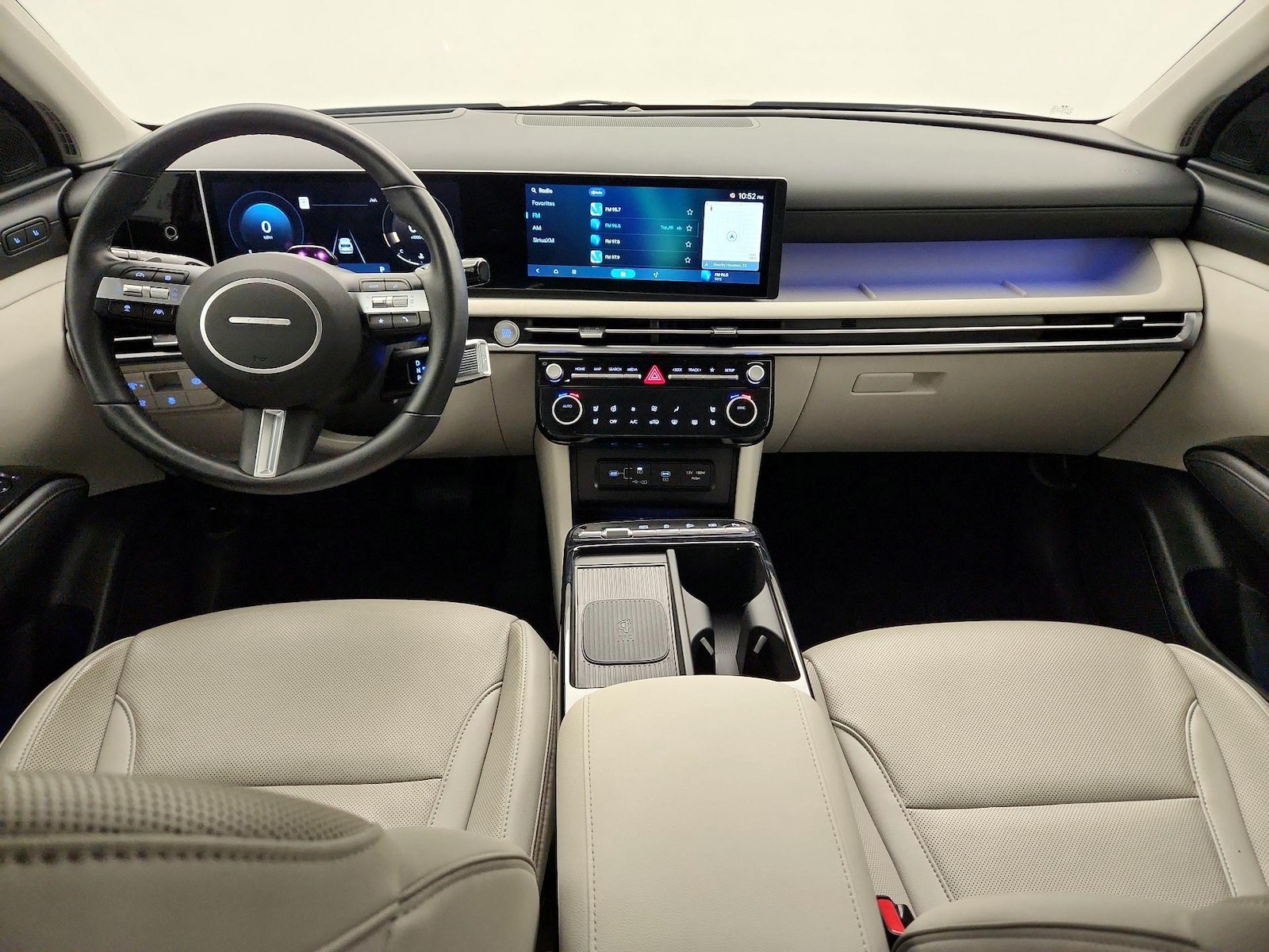 2025 Hyundai Tucson Limited - Photo 10
