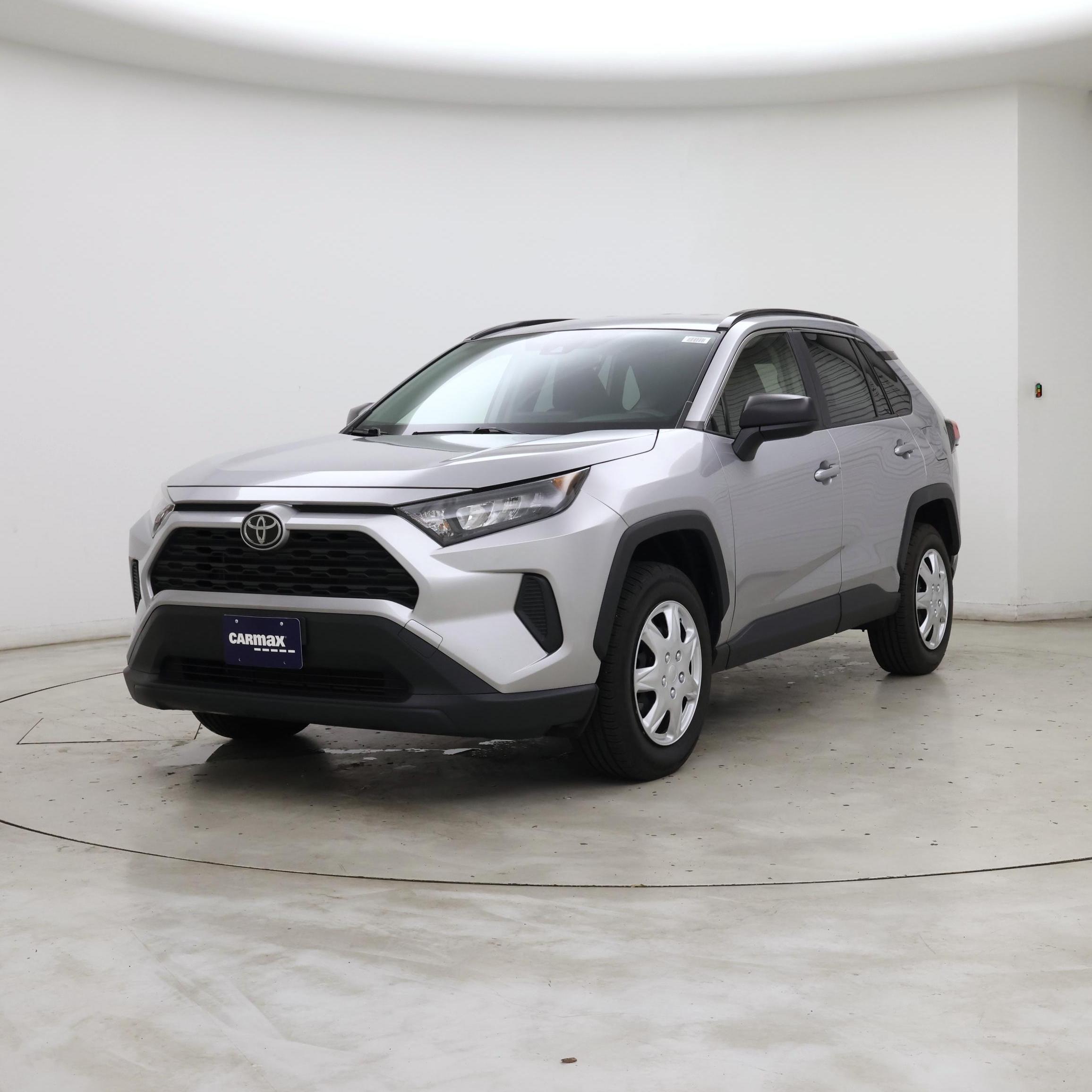 Thumbnail: 2019 Toyota RAV4 - 4